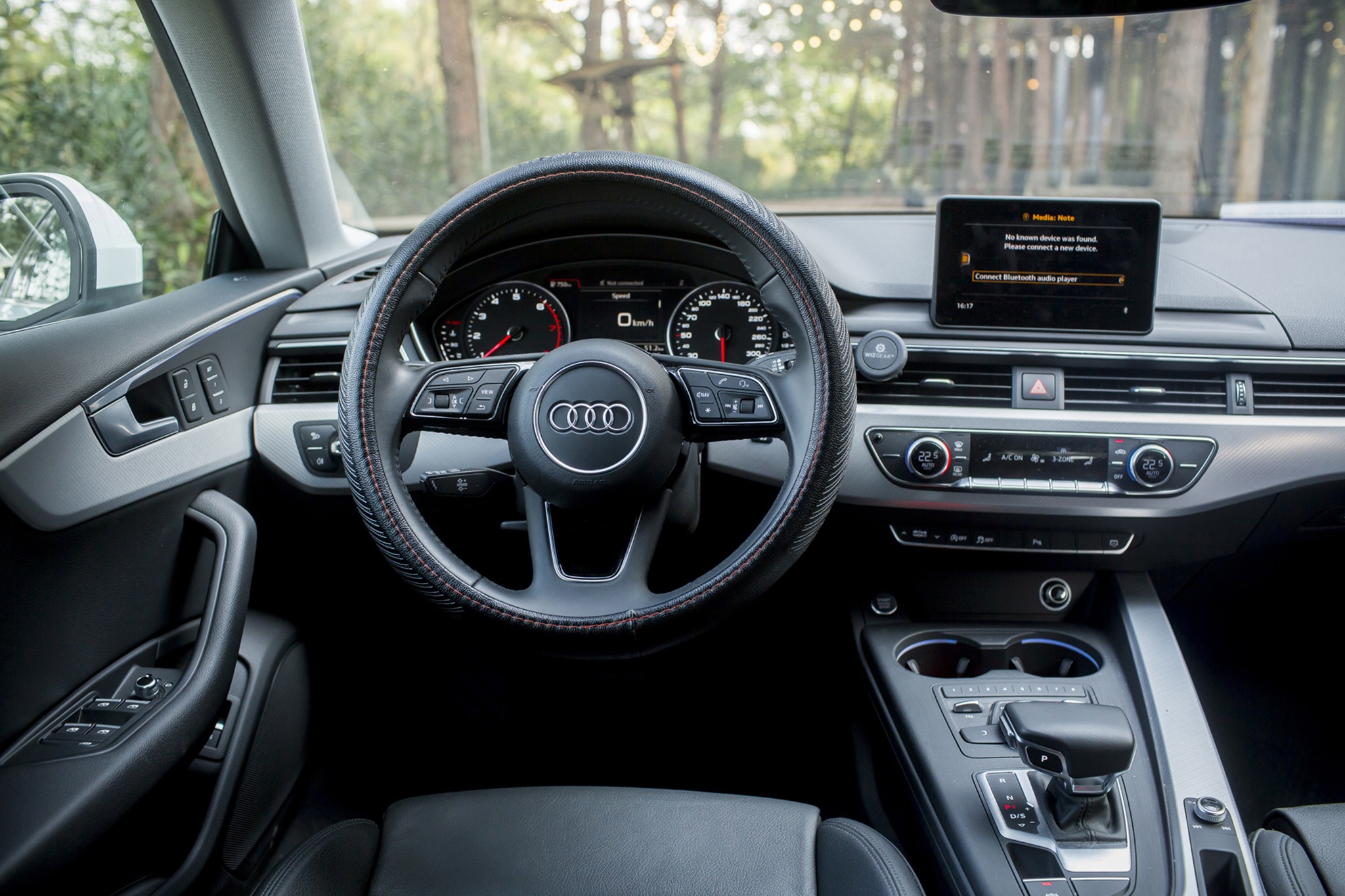 Audi A5 Sportback giá hơn 2 tỷ đồng ảnh 8 Audi A5 Sportback gia hon 2 ty dong anh 8