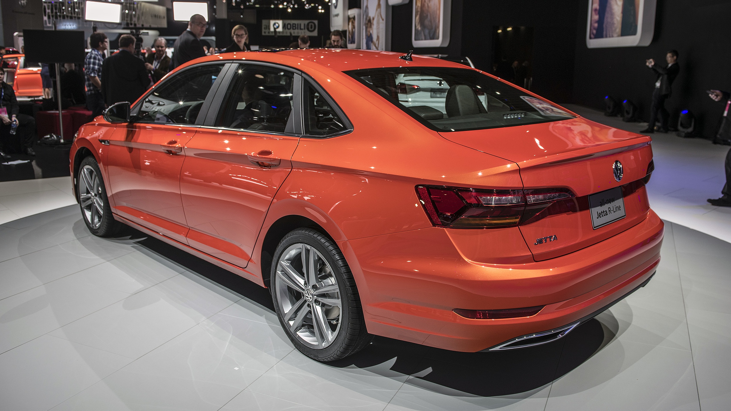 Volkswagen ra mat Jetta 2019 anh 5