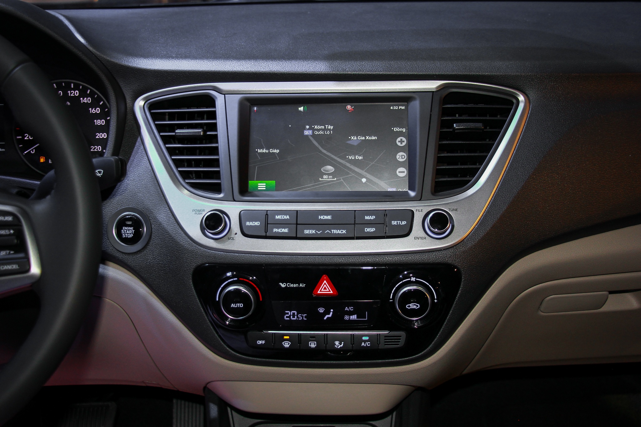 Anh chi tiet Hyundai Accent 2018 anh 9