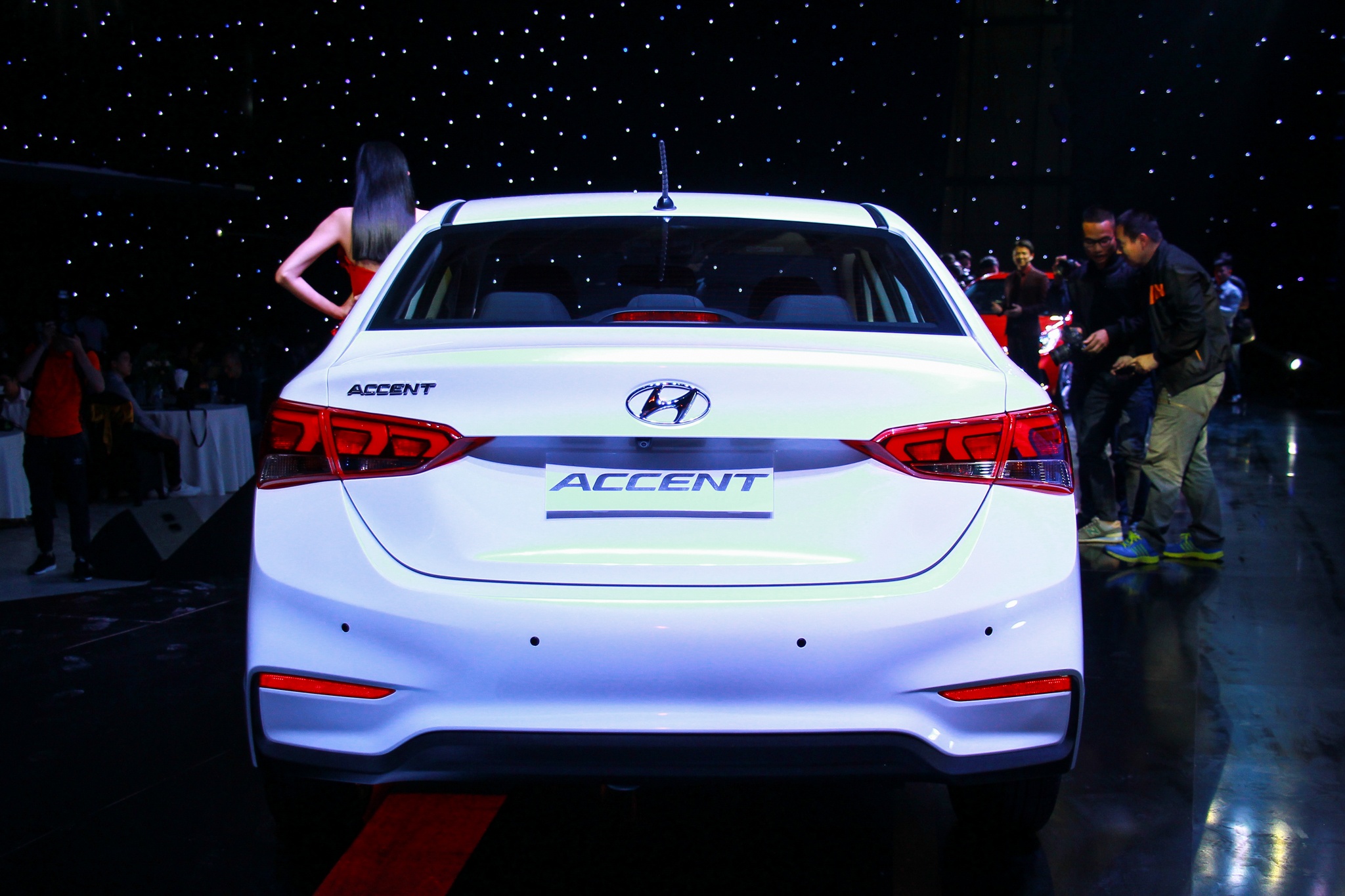 giá Hyundai Accent 2018 ảnh 2 gia Hyundai Accent 2018 anh 2