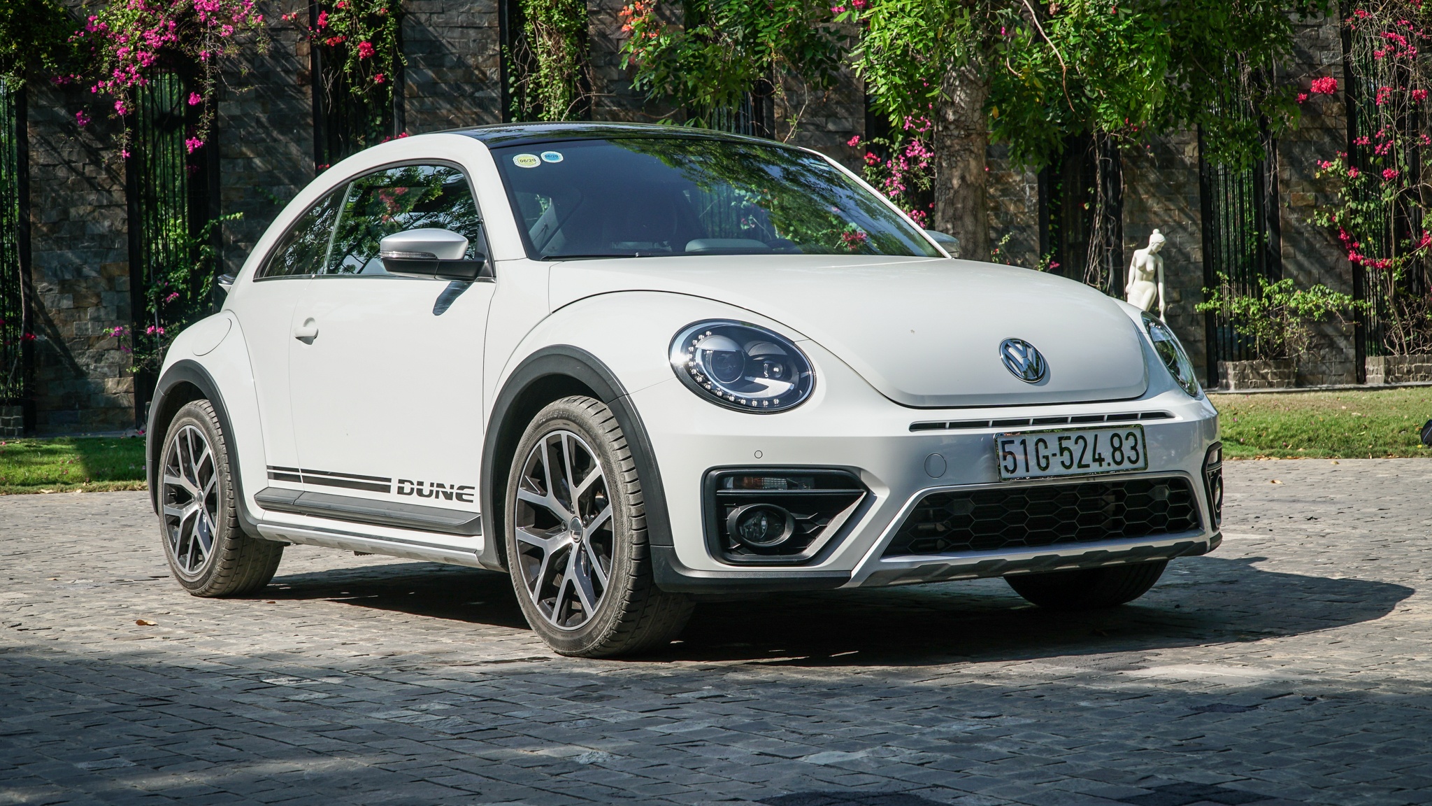 Danh gia Beetle Dune - mau xe 'con bo' hien dai va nhe nhang hinh anh
