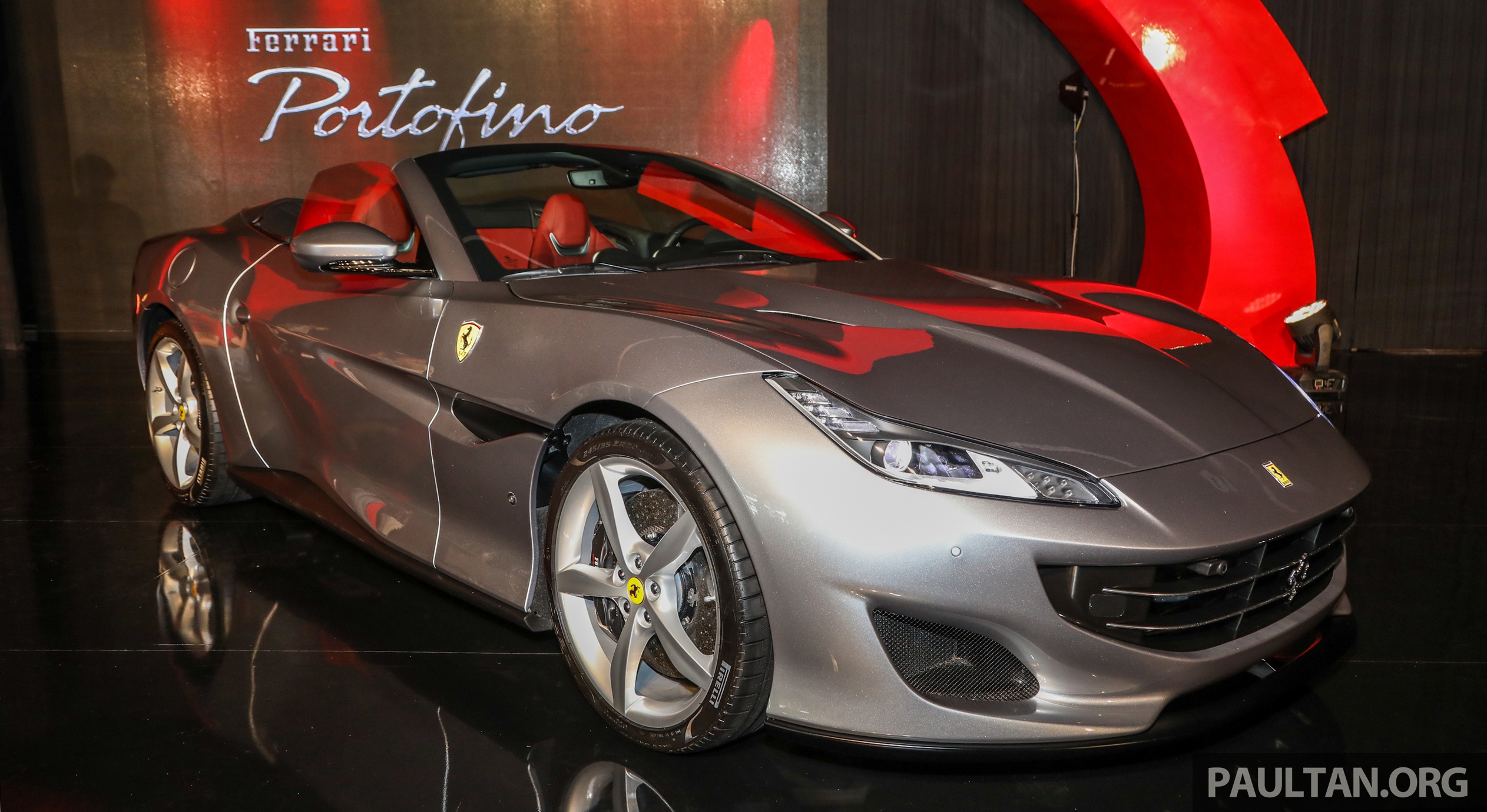 sieu xe Ferrari Portofino anh 1