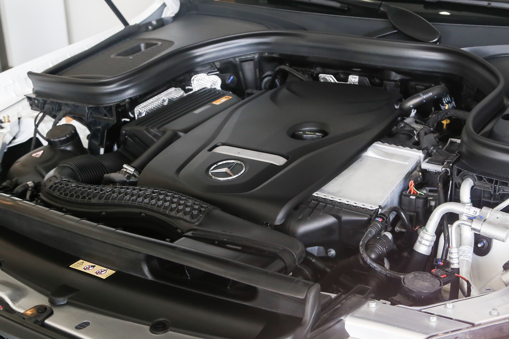 ảnh Mercedes-Benz GLC200 ảnh 7 anh Mercedes-Benz GLC200 anh 7