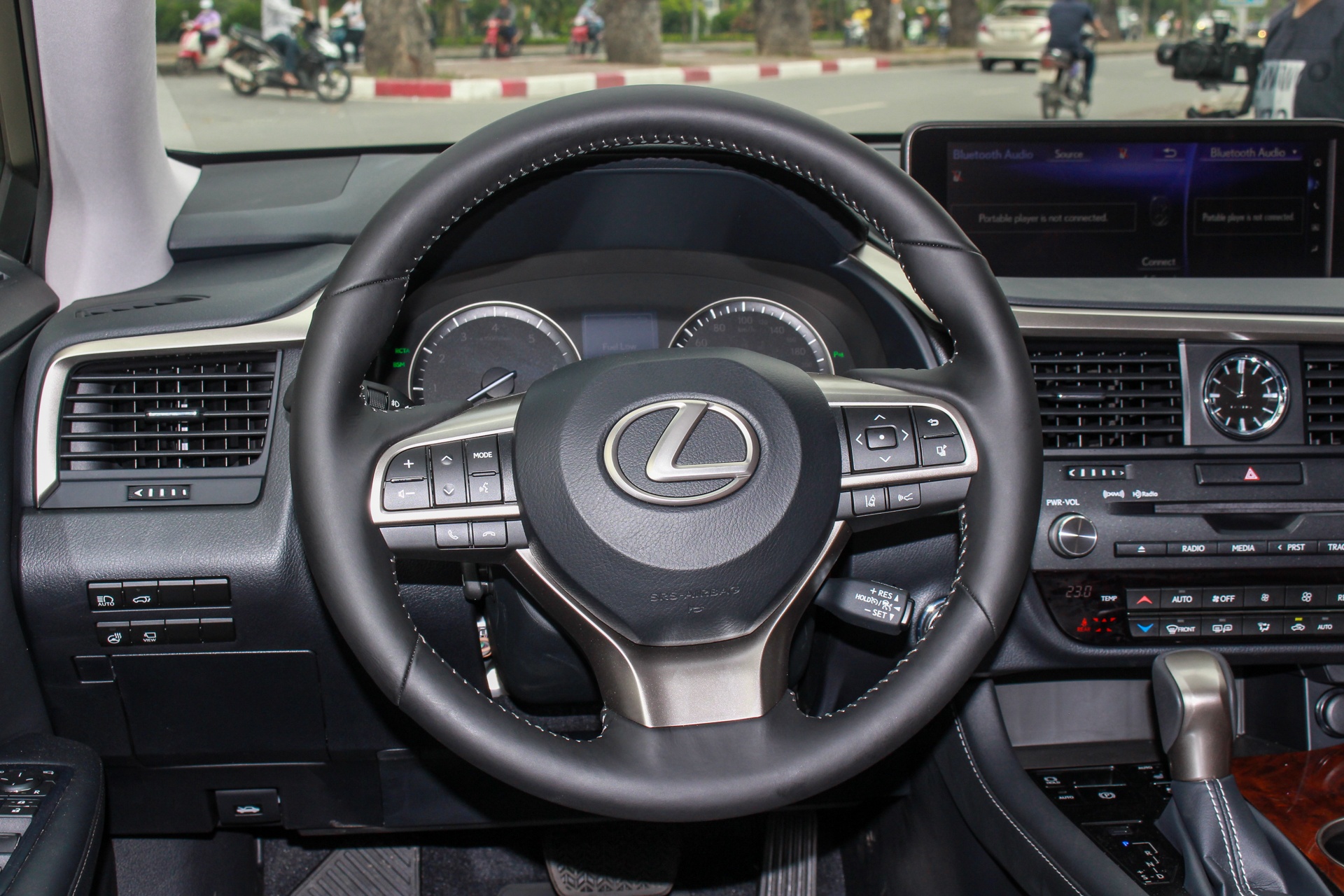 Lexus RX350 7 cho anh 11