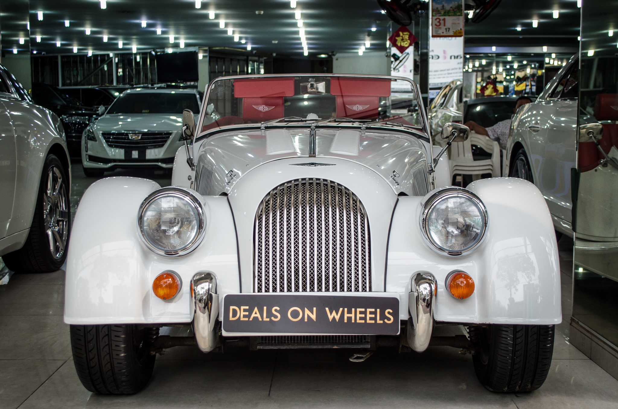 xe Morgan Plus 4 anh 1