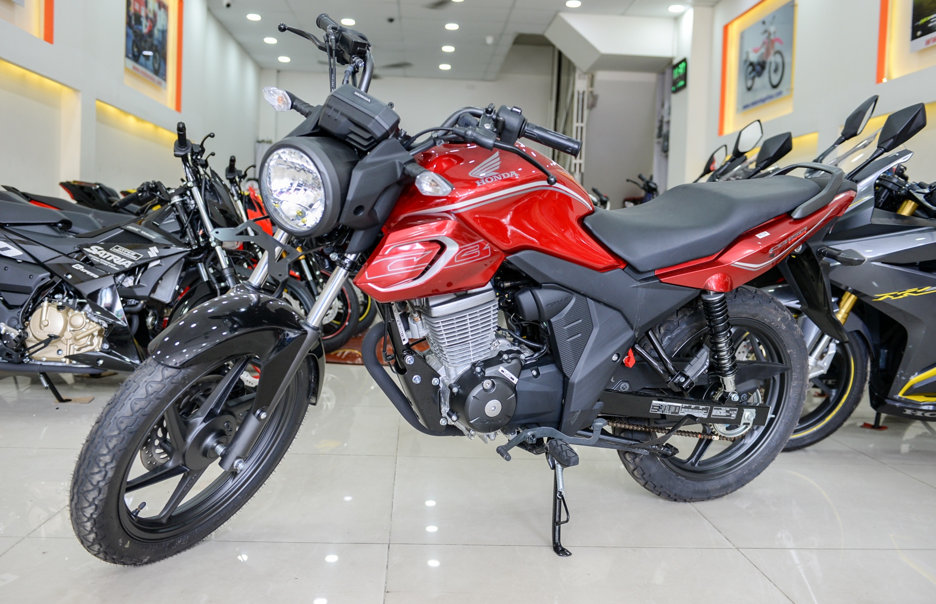 gia Honda CB150 Verza anh 1