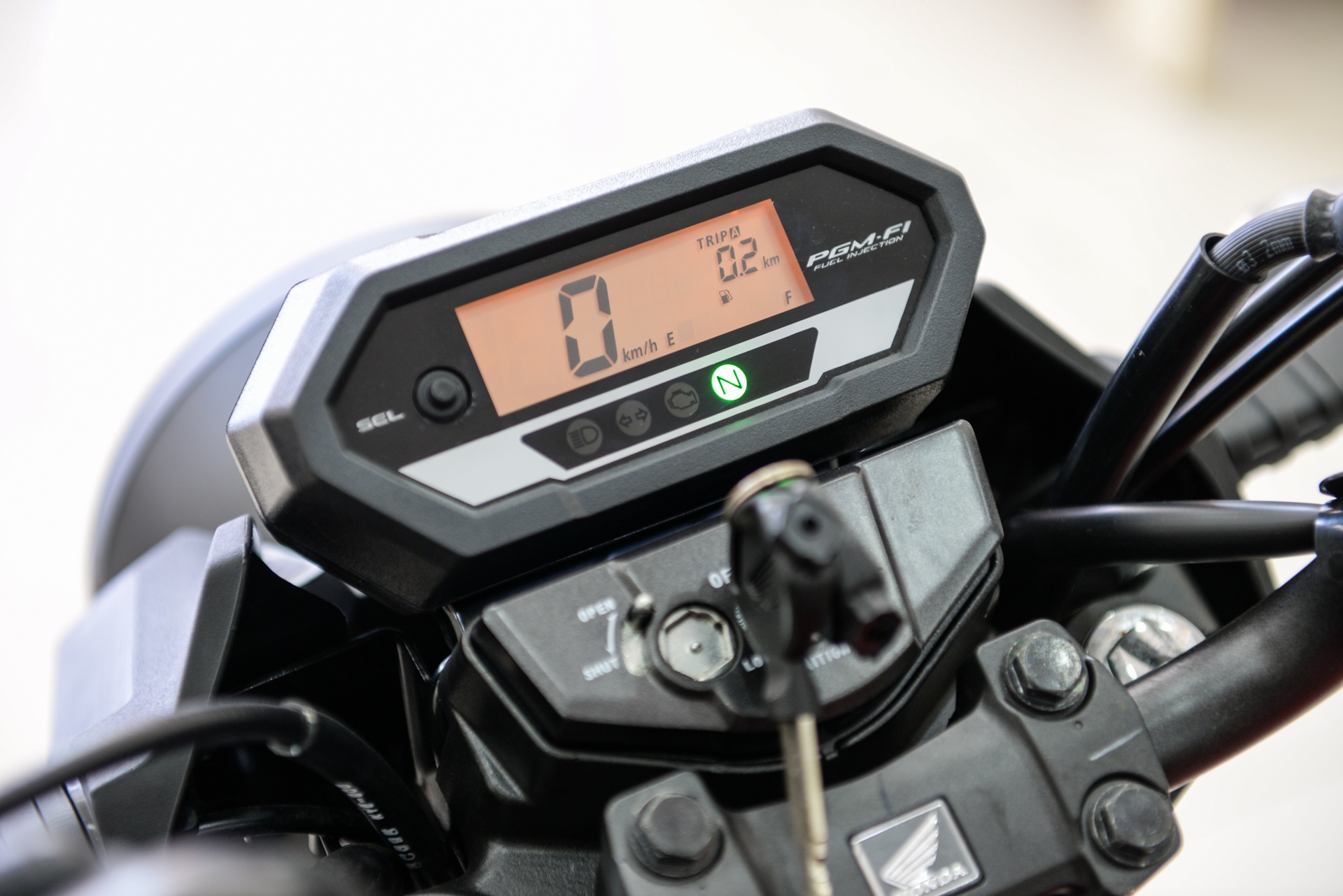 gia Honda CB150 Verza anh 4