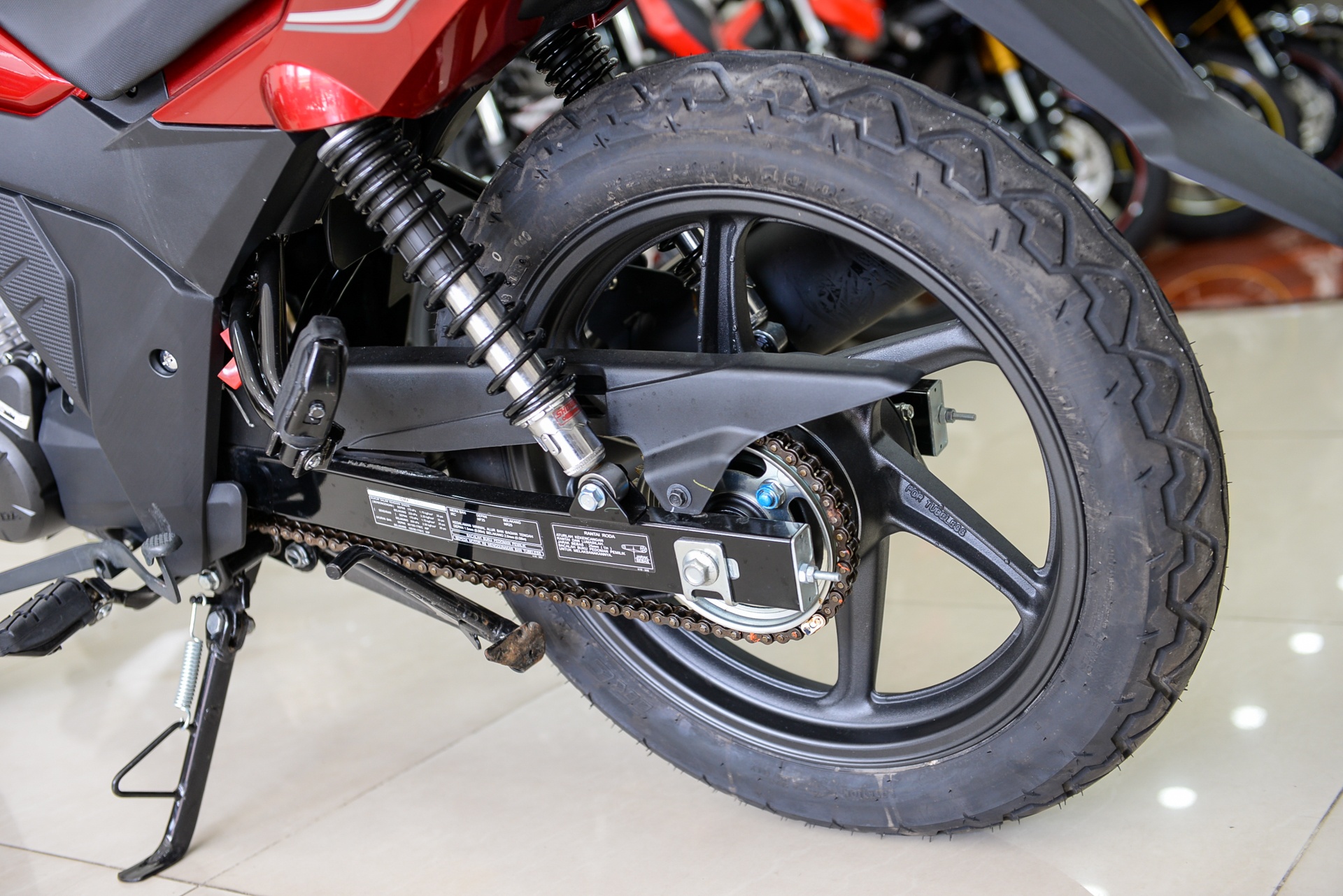 gia Honda CB150 Verza anh 6