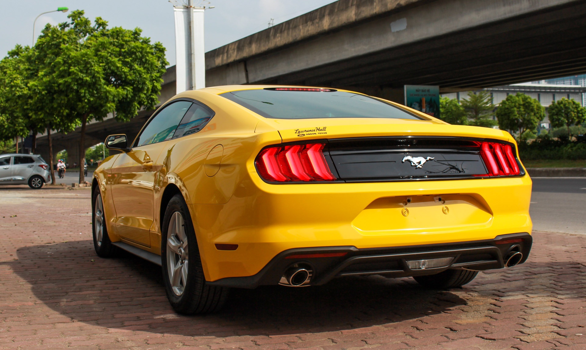 xe Ford Mustang 2018 anh 6
