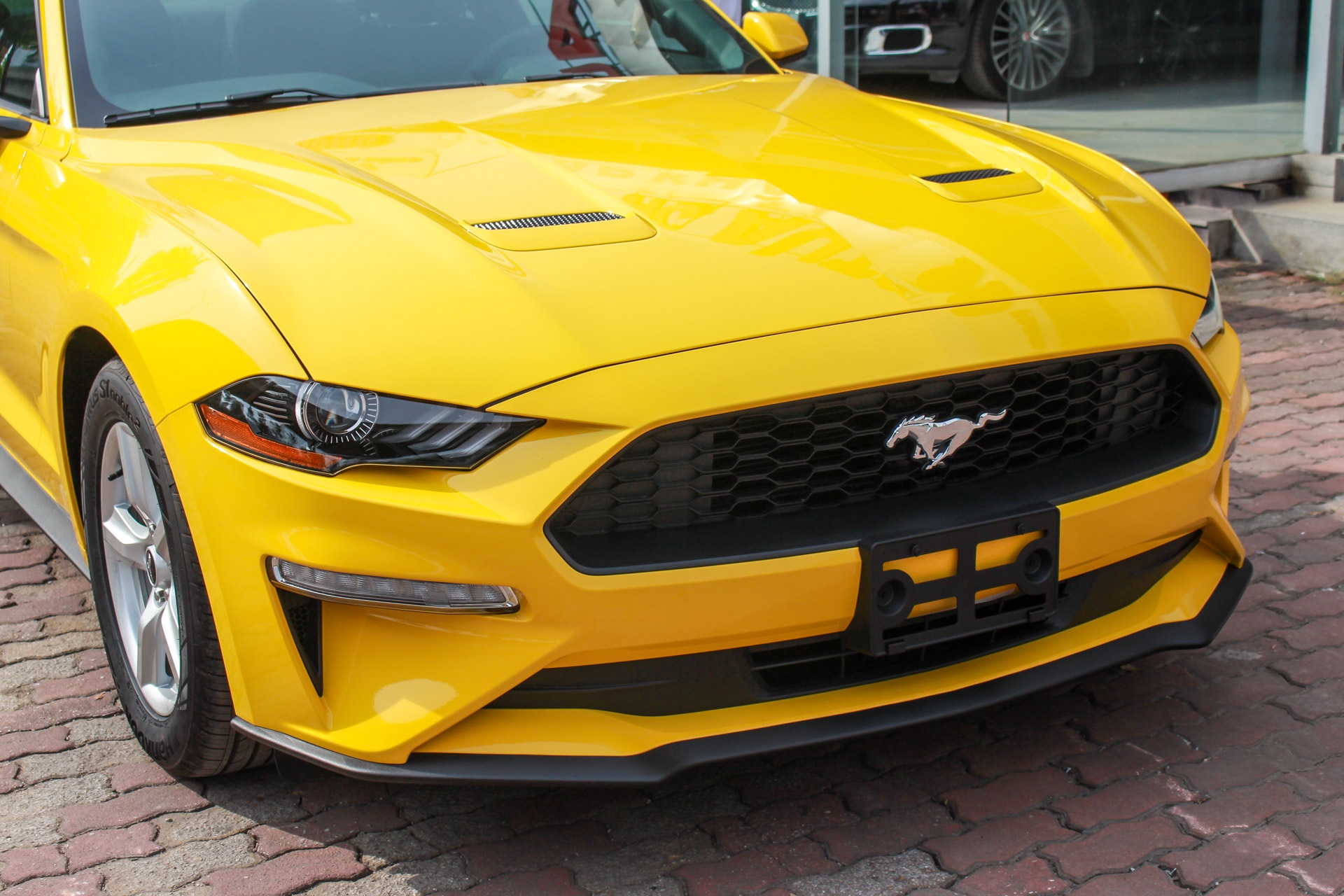 xe Ford Mustang 2018 anh 3