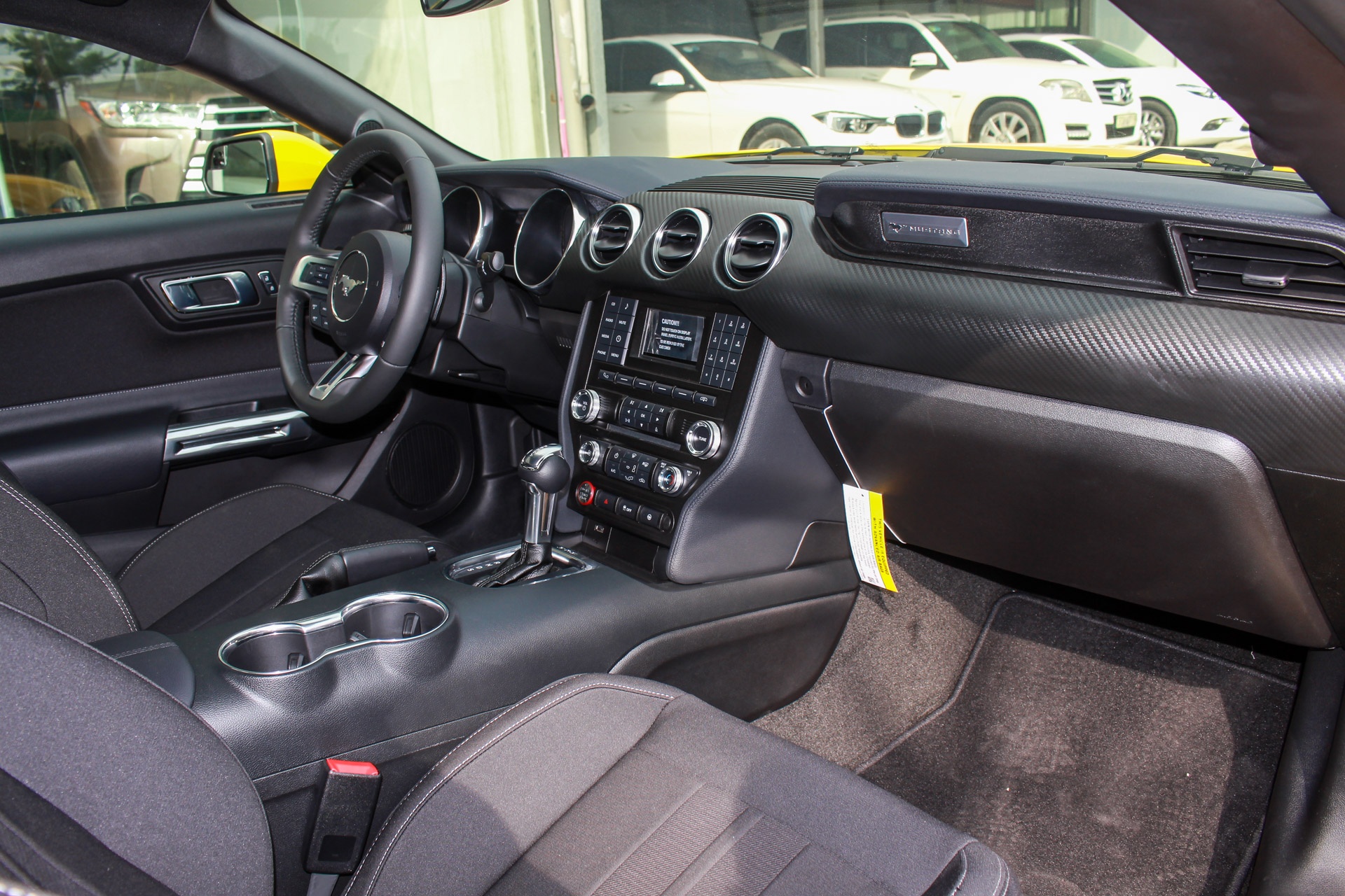 xe Ford Mustang 2018 anh 8