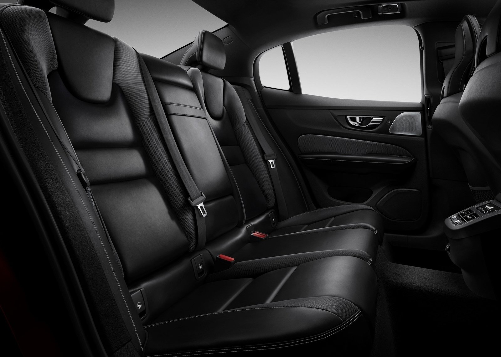 gia Volvo S60 anh 13