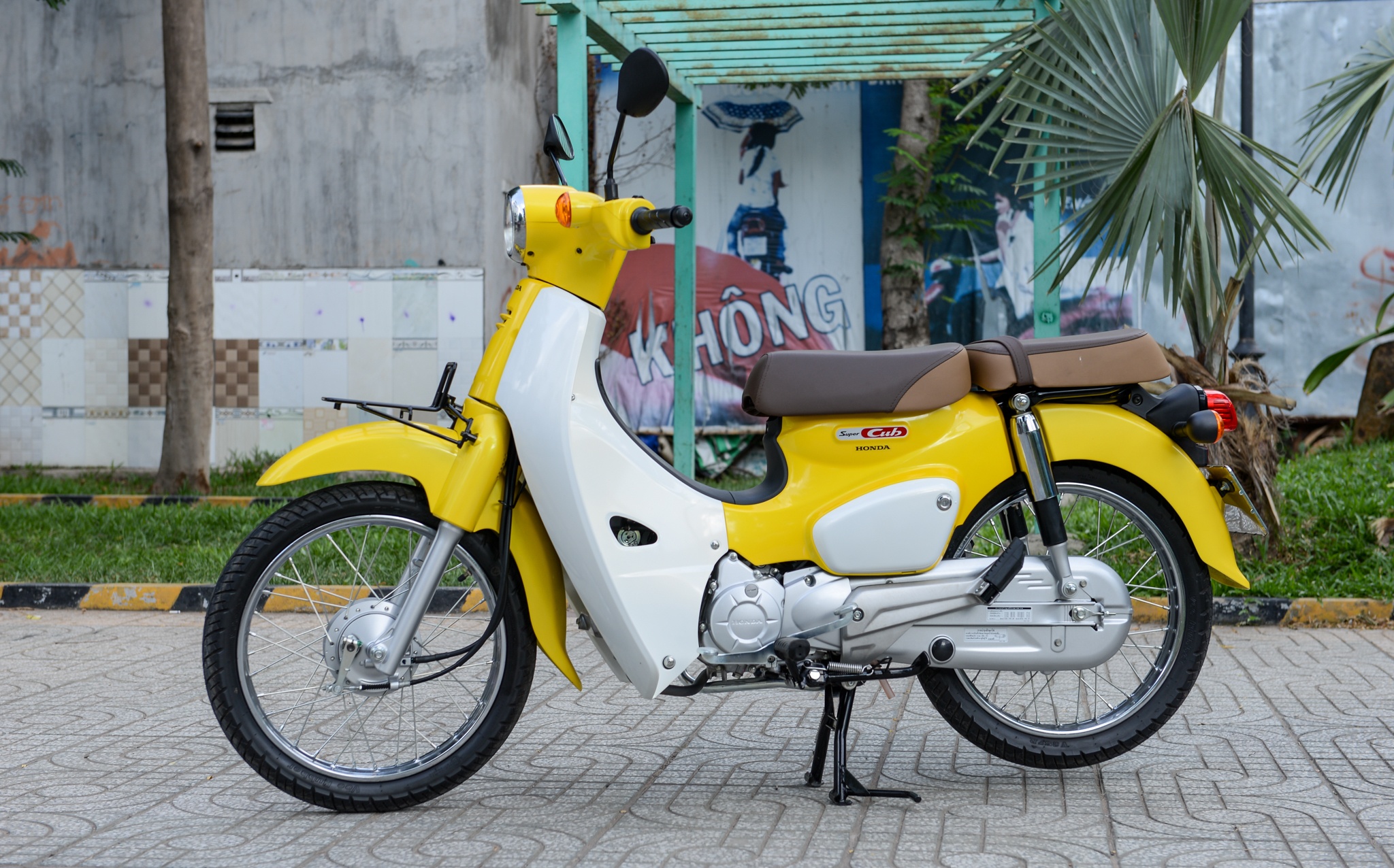 gia Honda Super Cub 2018 anh 2