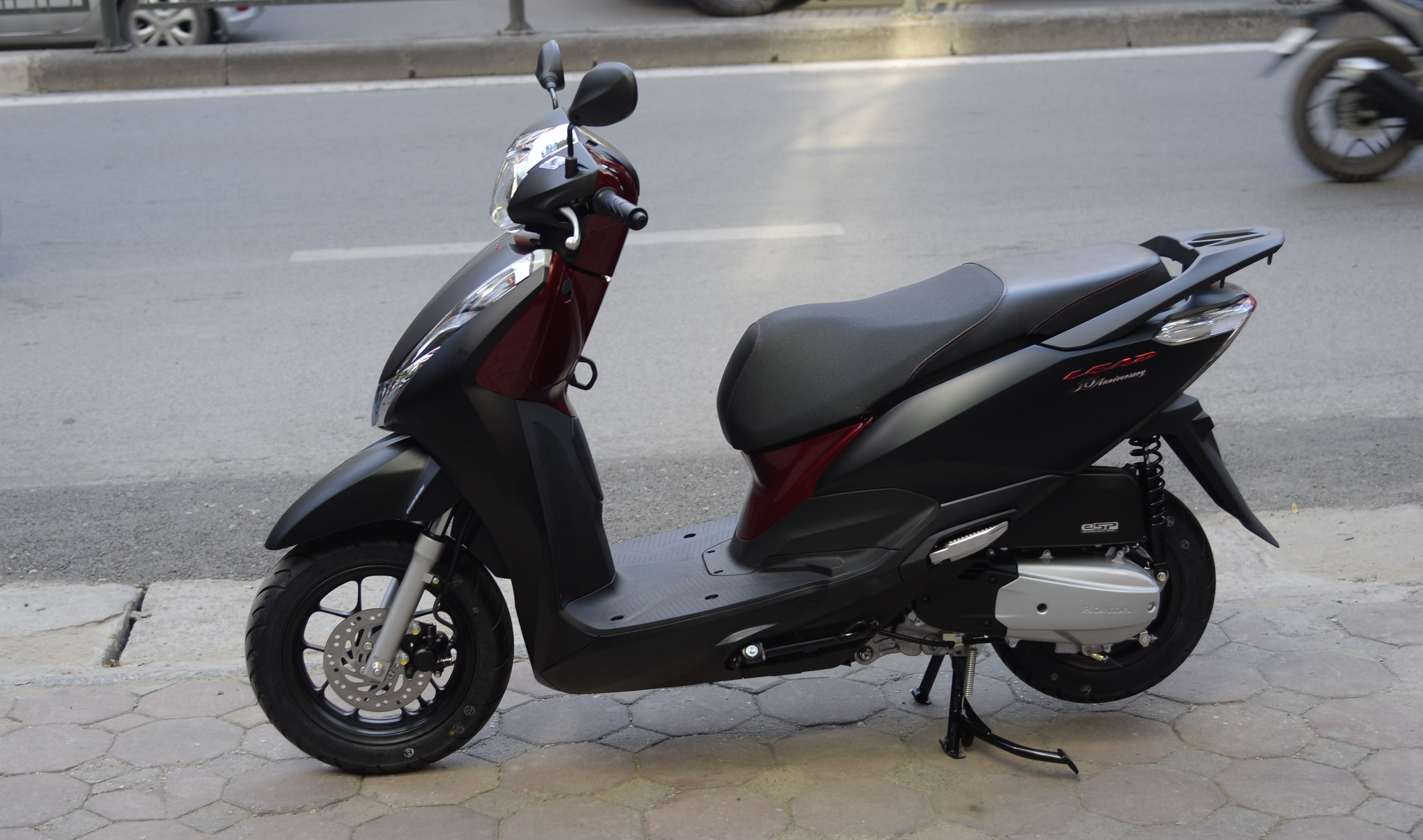 Honda Lead phien ban ky niem 10 nam anh 3