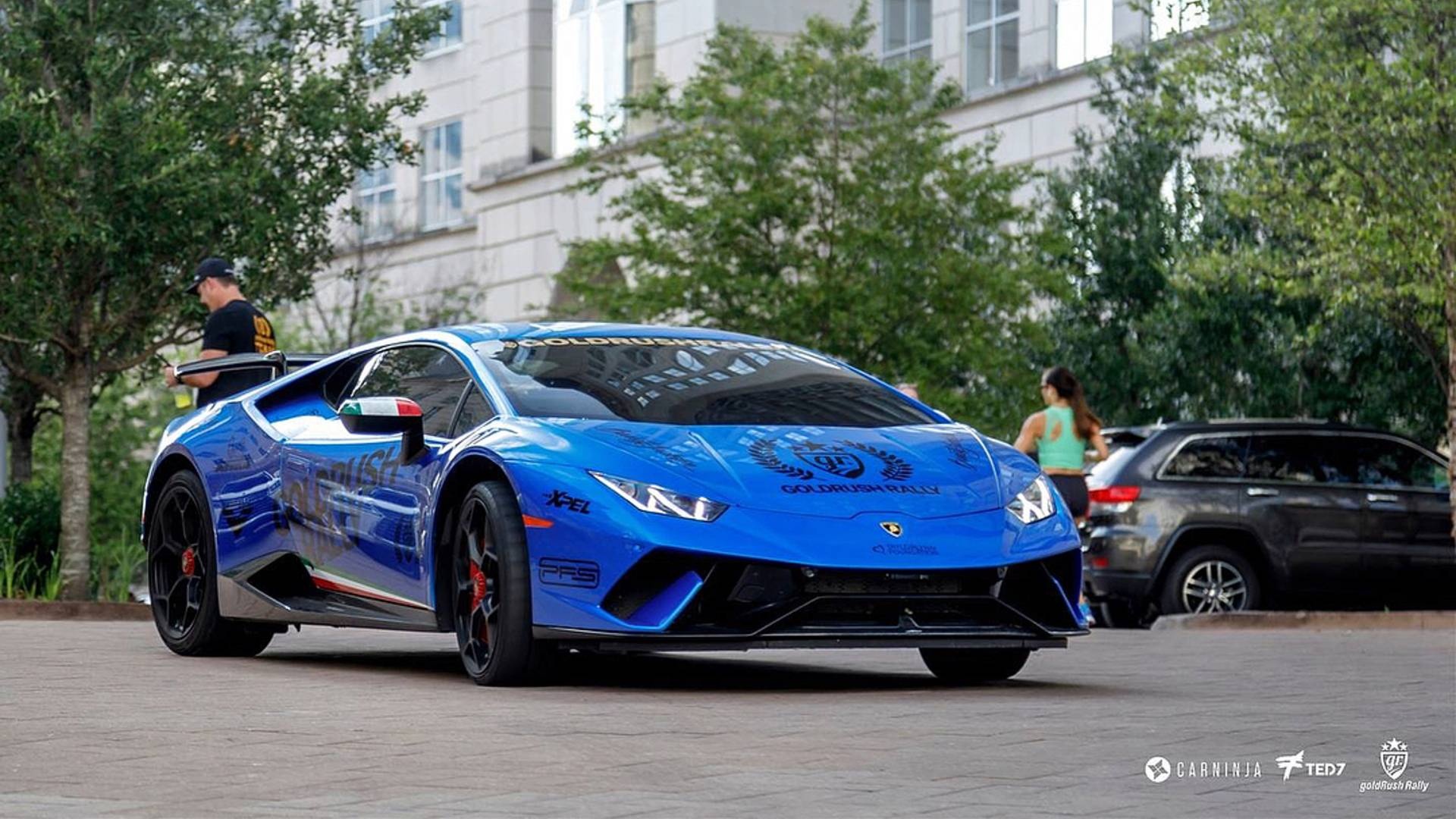 Lamborghini Huracan Performante chay rui sau hanh trinh GoldRush Rally hinh anh