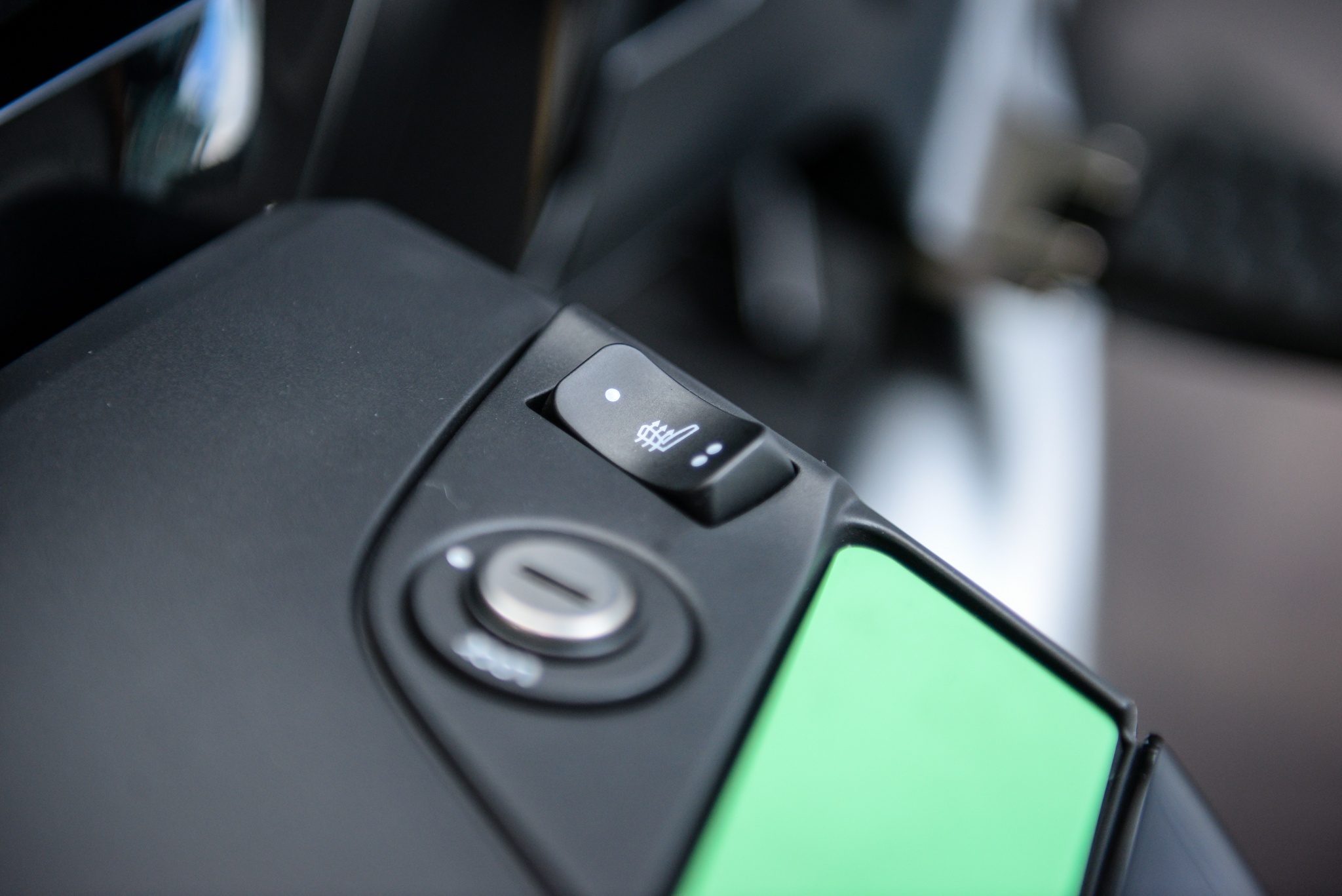 moto BMW K1600B anh 11