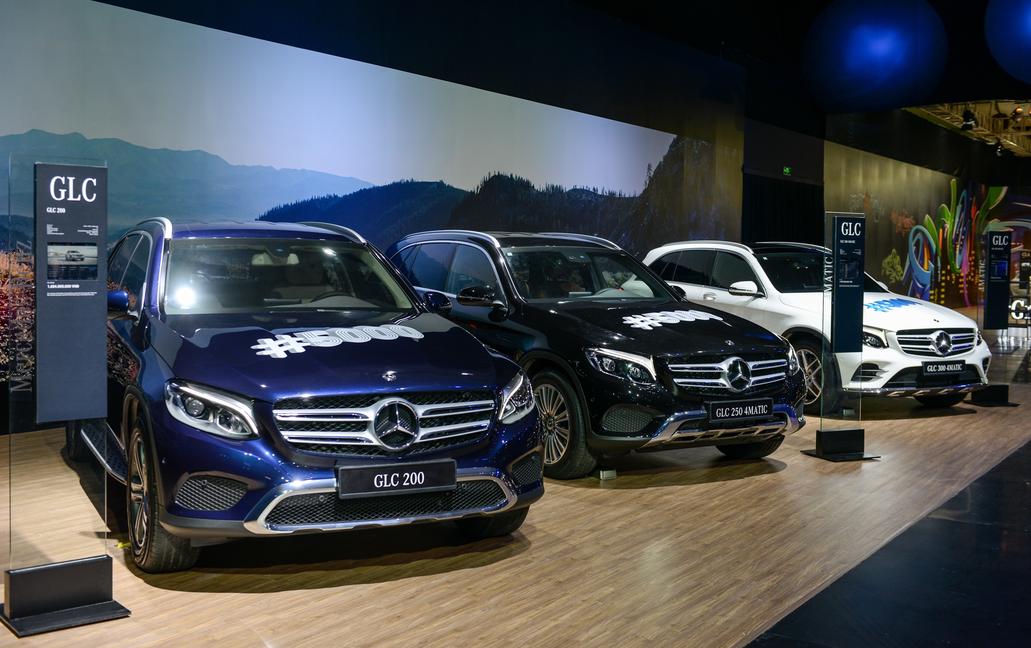 Trien lam Mercedes-Benz Fascination anh 2