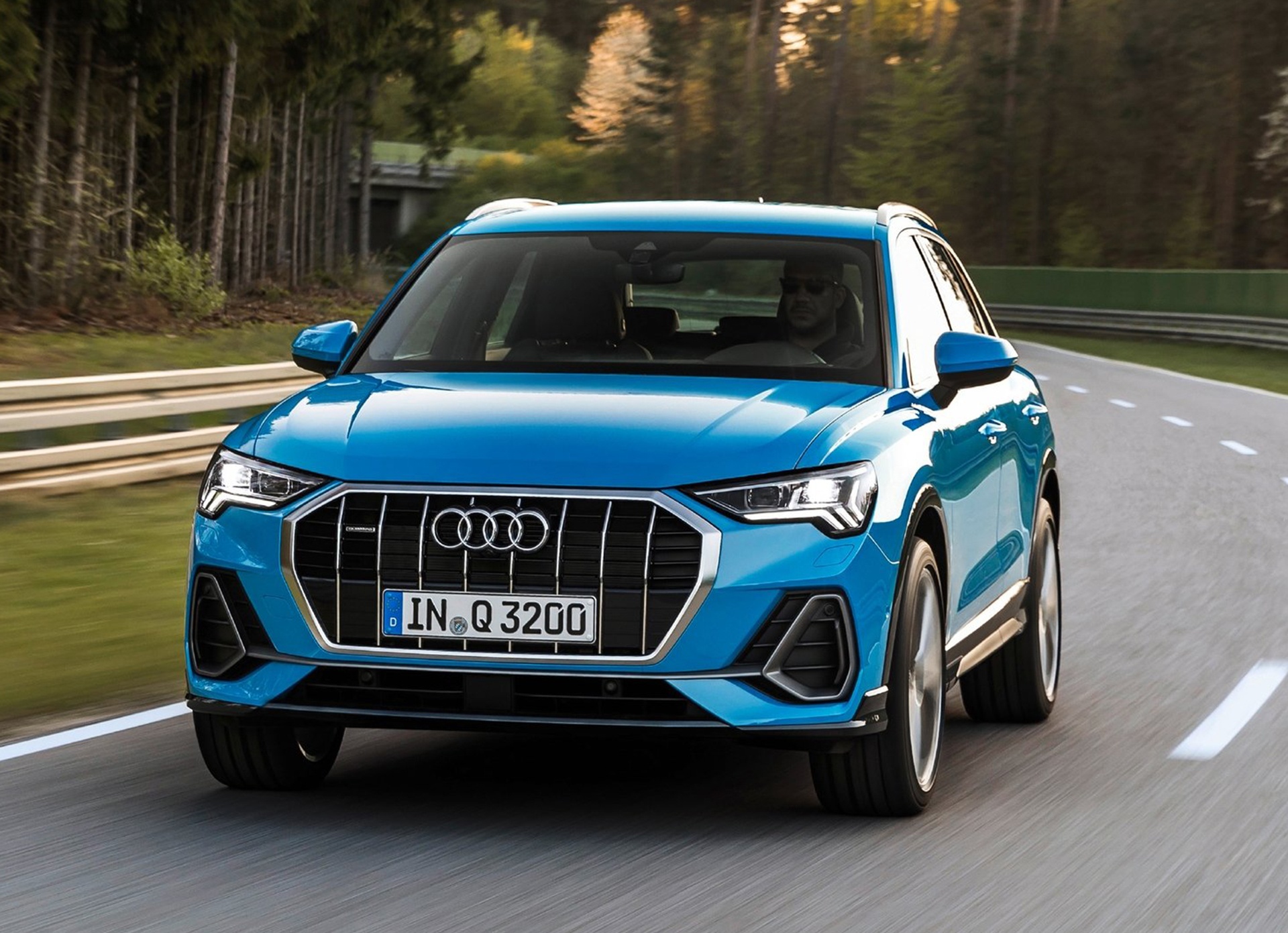 Audi Q3 2019 ra mat - thiet ke hoan toan moi, doi thu Mercedes GLA hinh anh