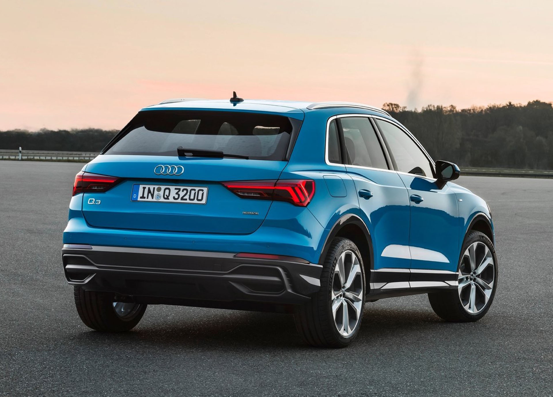 gia Audi Q3 2019 anh 3