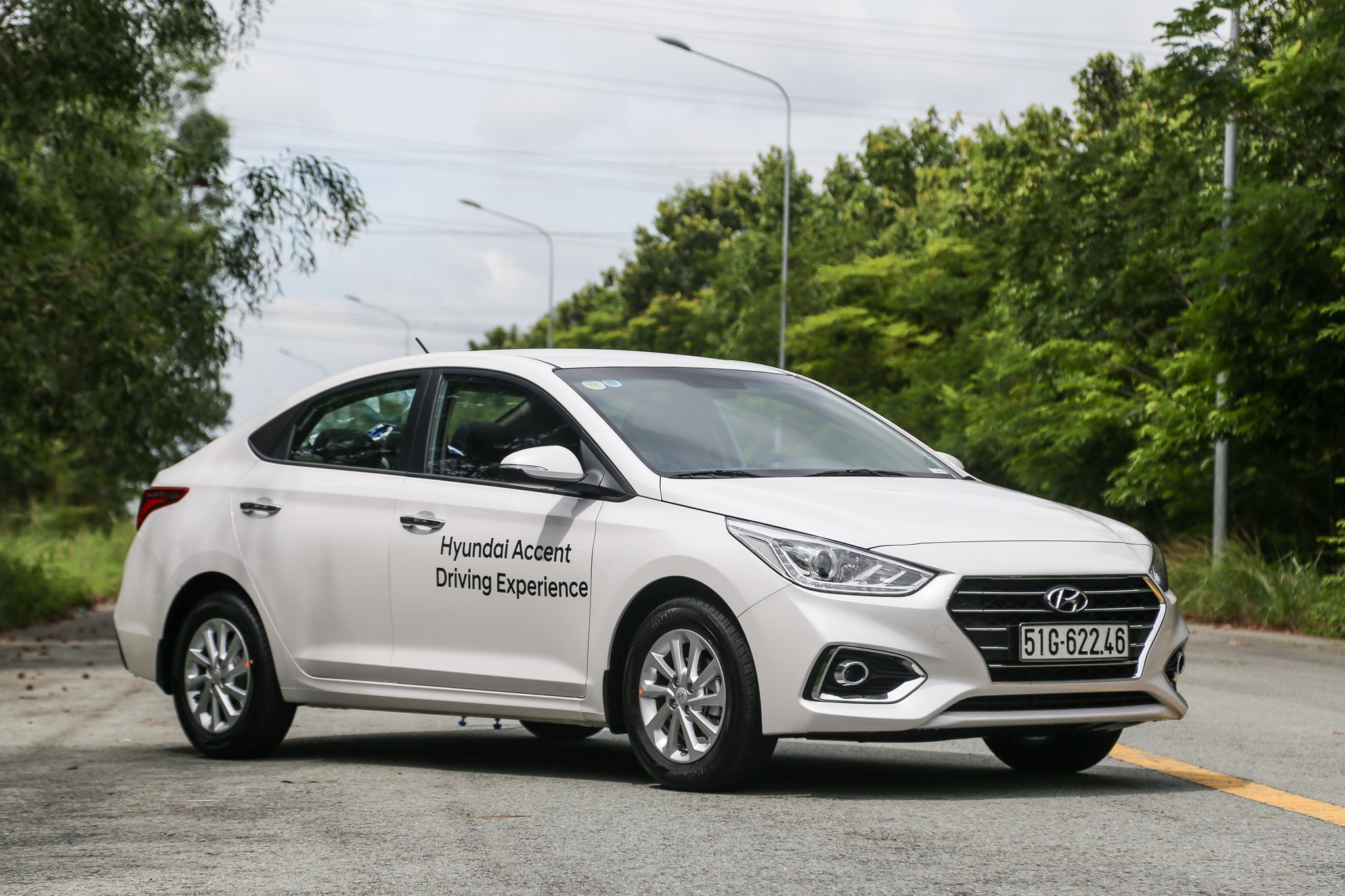 phan khuc sedan hang B anh 2