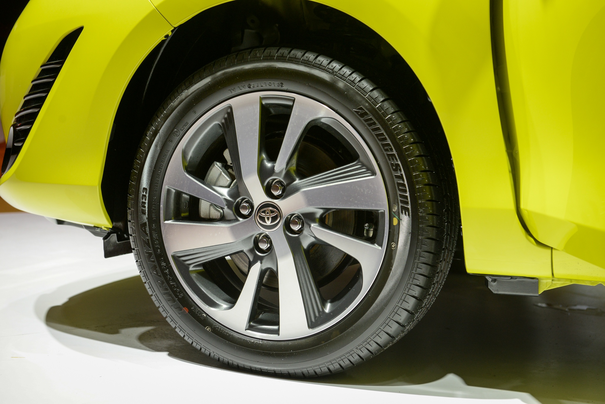 Anh Toyota Yaris 2018 anh 4