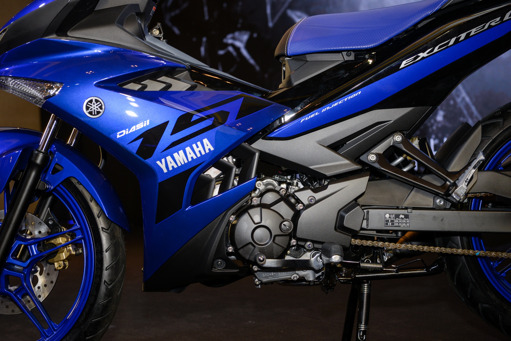 gia Yamaha Exciter 2018 anh 12