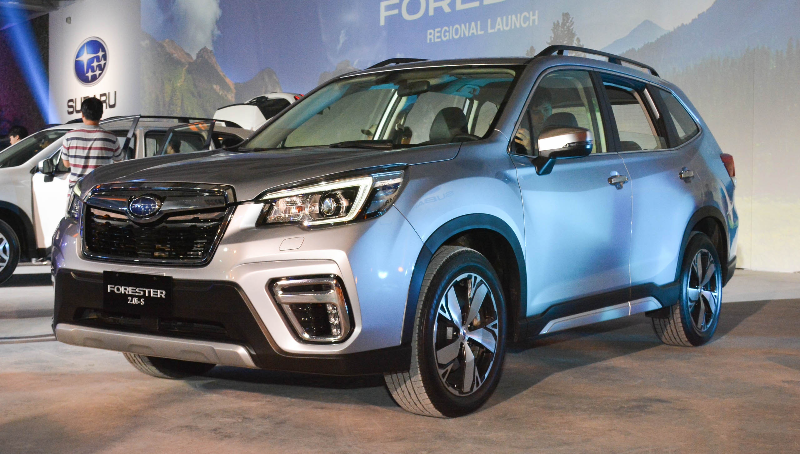 Subaru Forester 2019 ra mat tai chau A, chua cong bo gia ban hinh anh