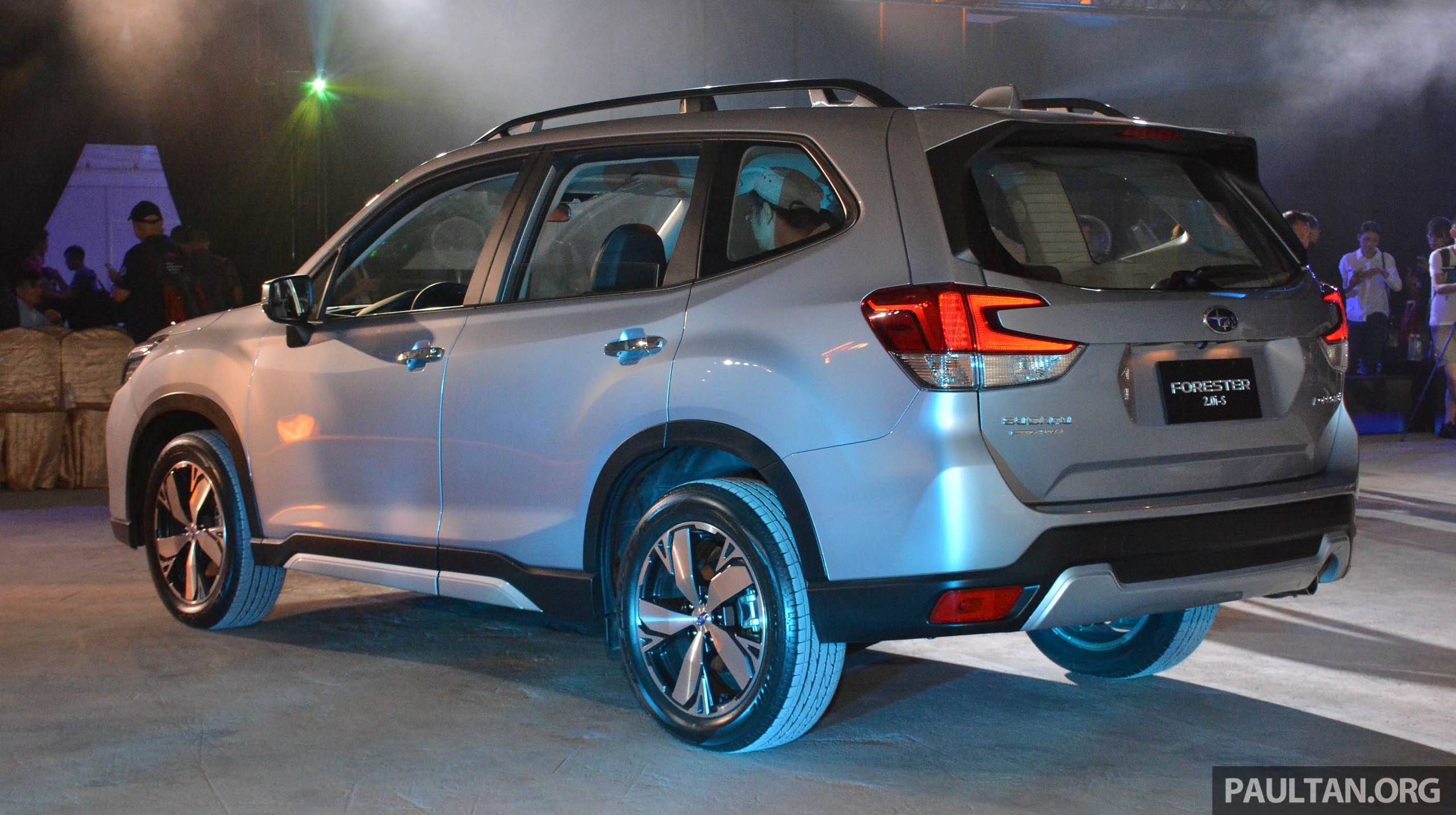 xe Subaru Forester 2019 anh 5