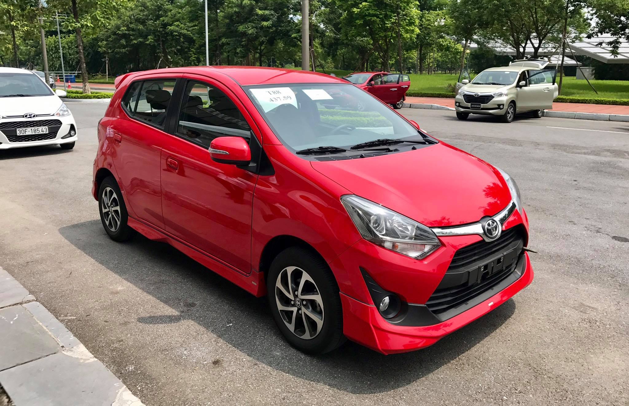 oto sap ra mat o VMS anh 4