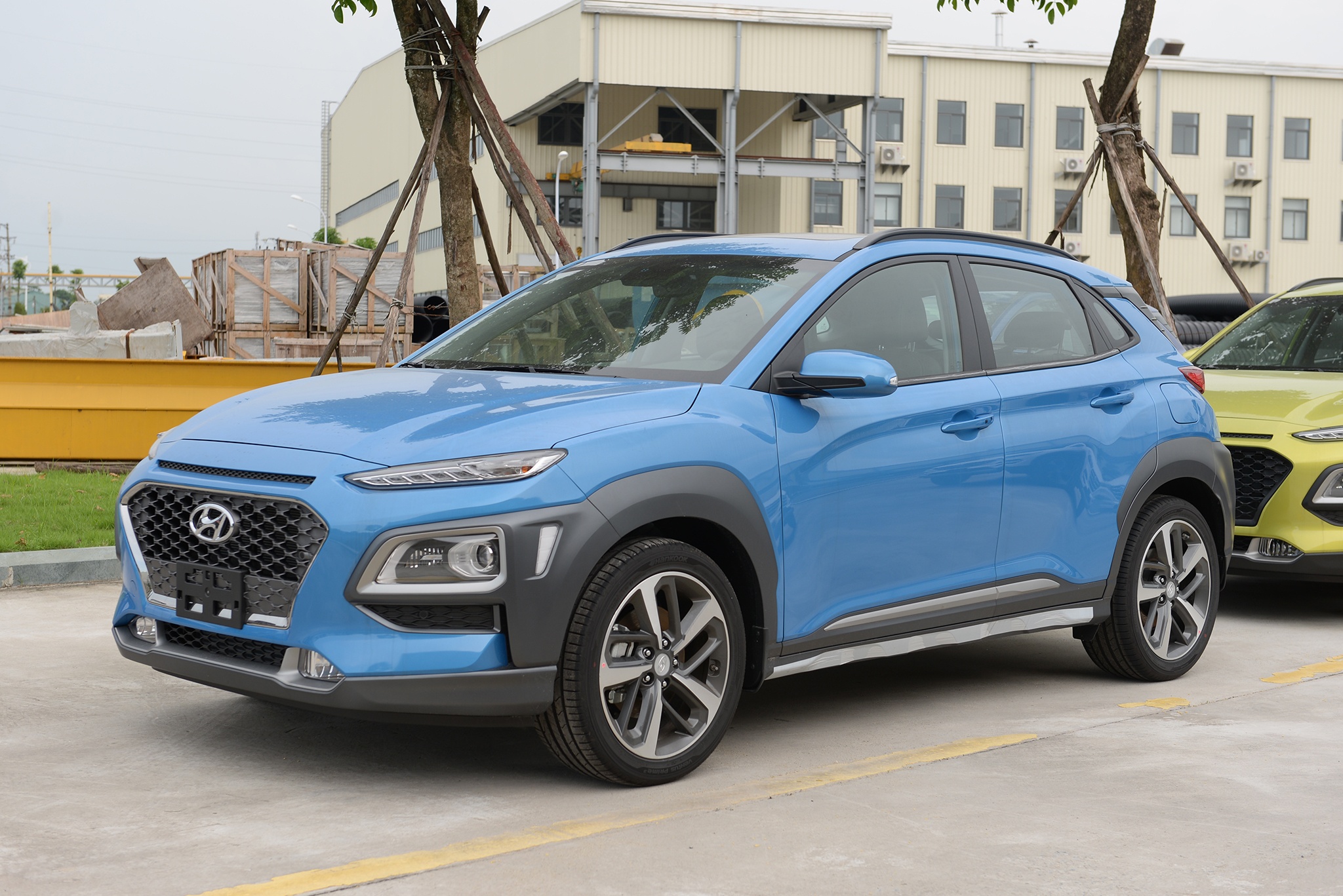 Hyundai Kona ra mat tai Viet Nam: 3 phien ban, gia tu 615 trieu hinh anh