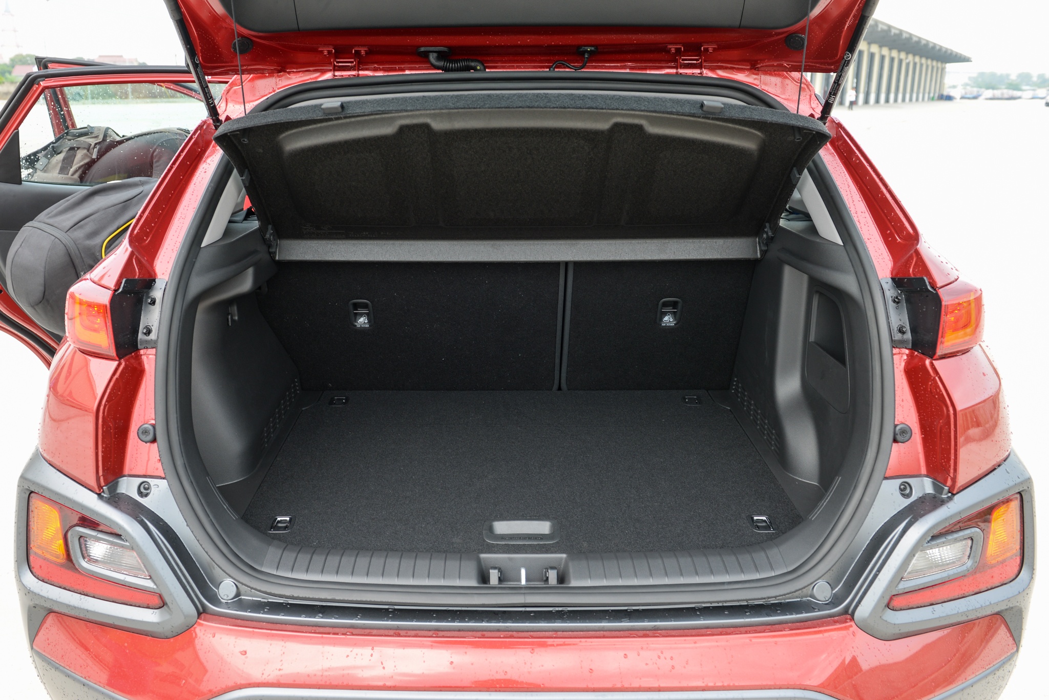 gia Hyundai Kona anh 7