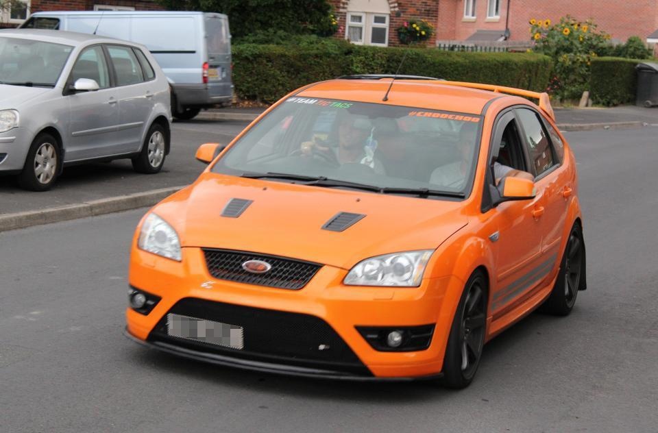 oto dieu hanh mung sinh nhat anh 2