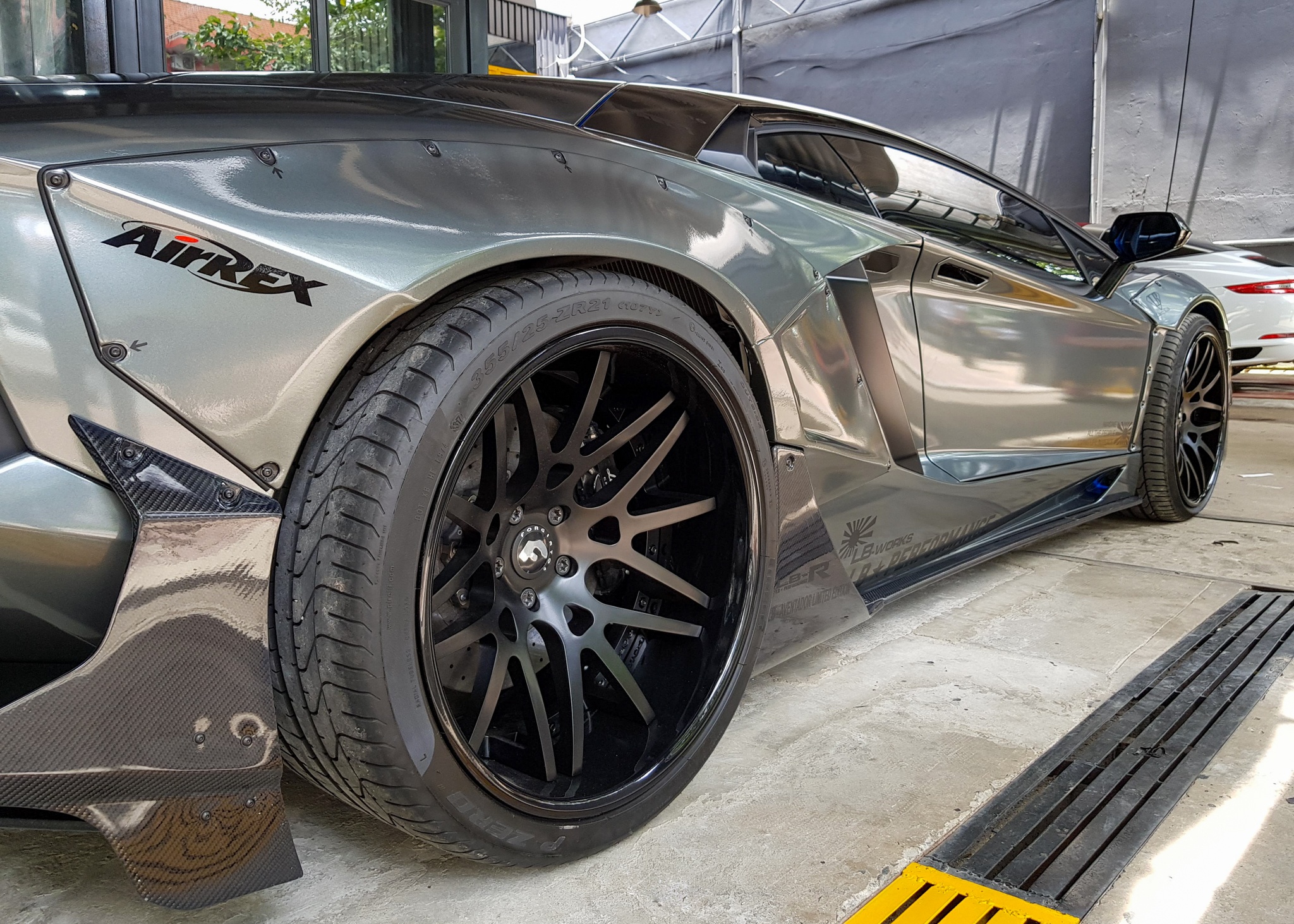 sieu xe Lamborghini Aventador do anh 7