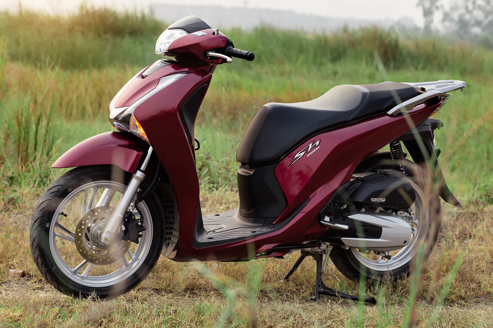 Honda SH 150i e am tai Indonesia nhung doi gia ca chuc trieu o VN hinh anh
