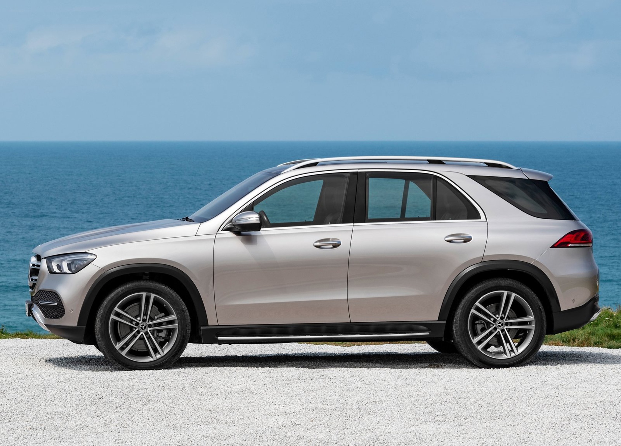 ra mat Mercedes-Benz GLE anh 4