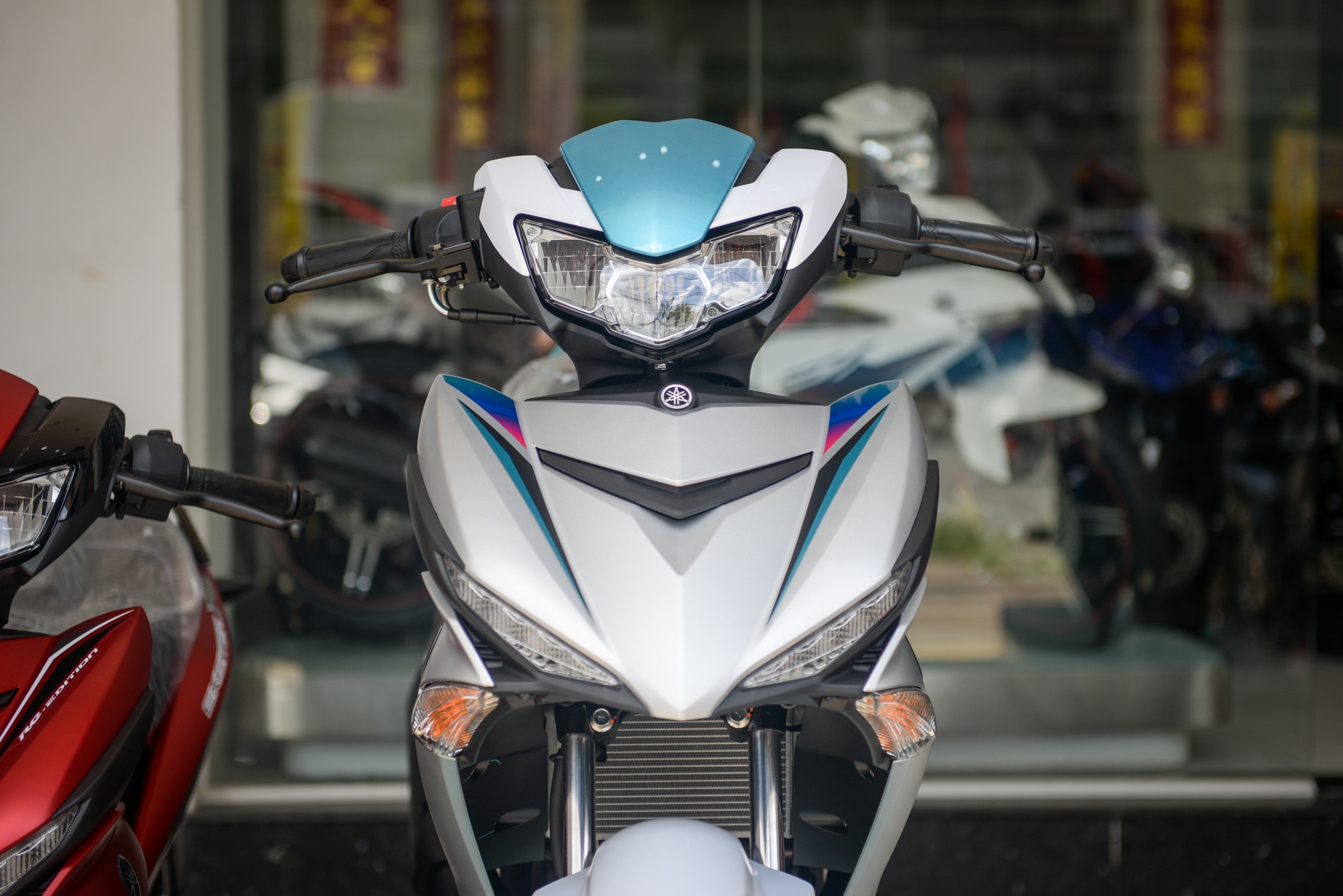 gia Yamaha Exciter 2018 anh 4