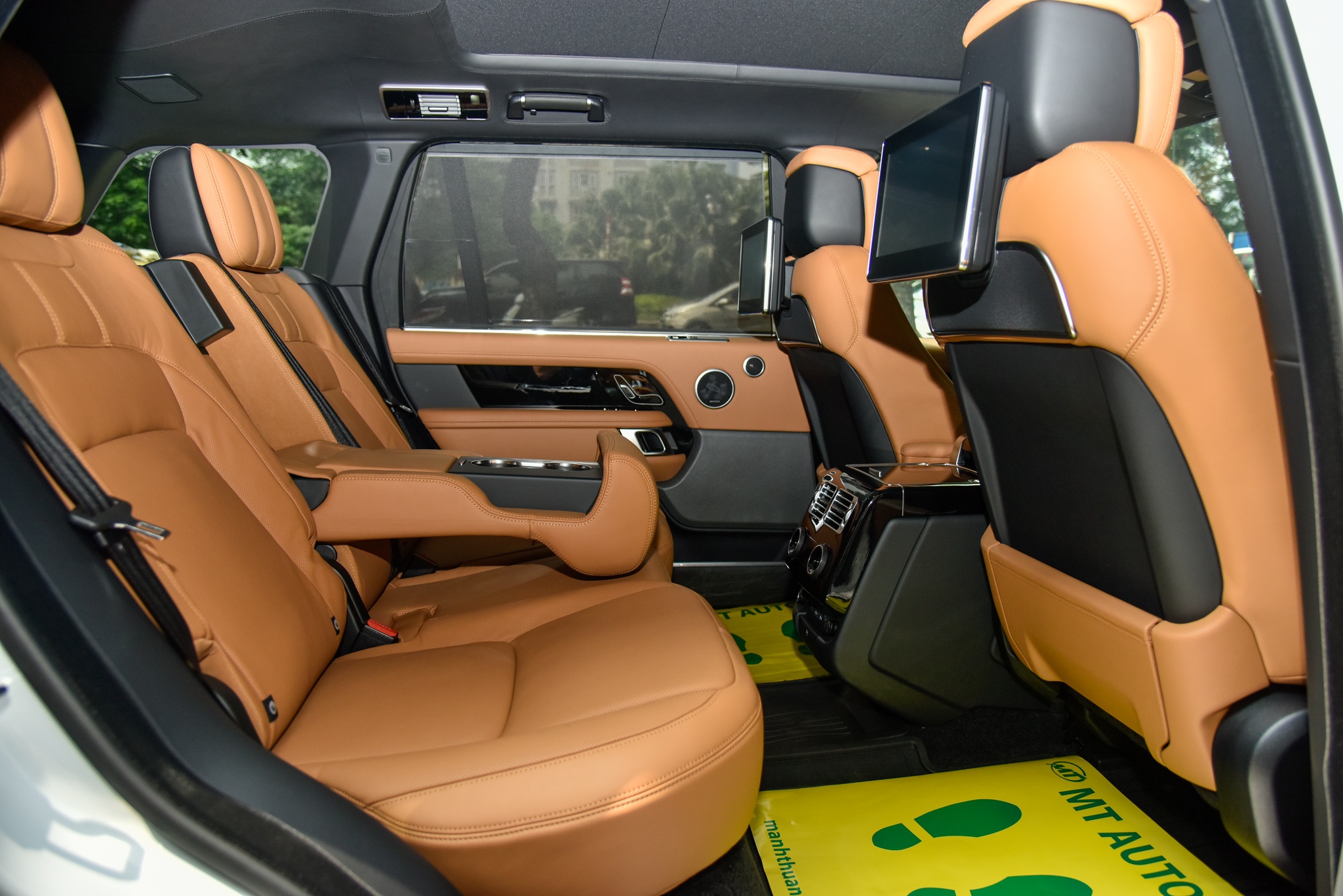 xe Range Rover Autobiography LWB anh 12