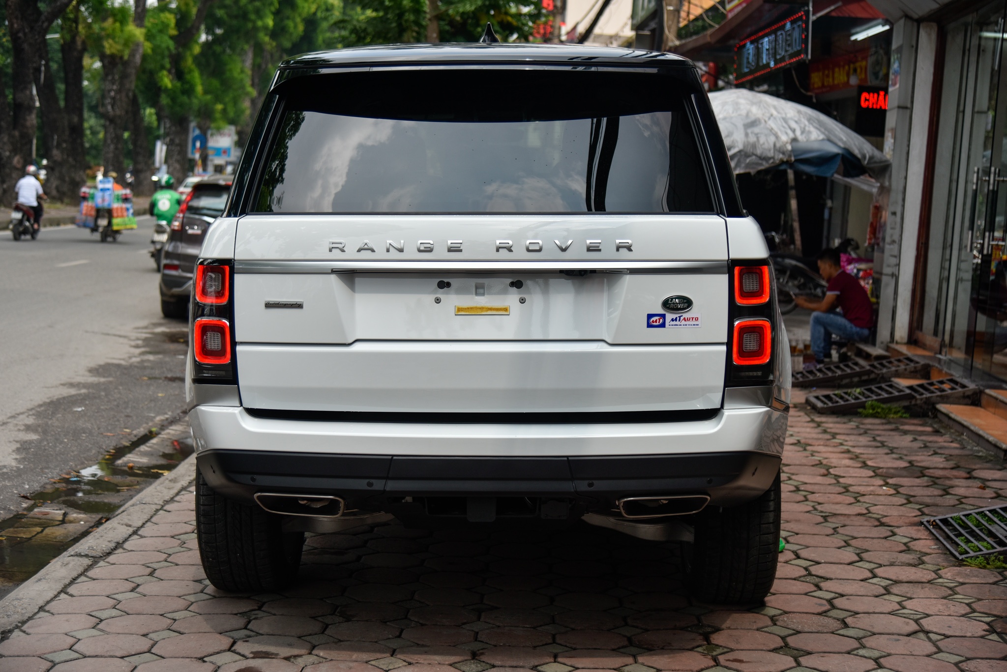 xe Range Rover Autobiography LWB anh 6