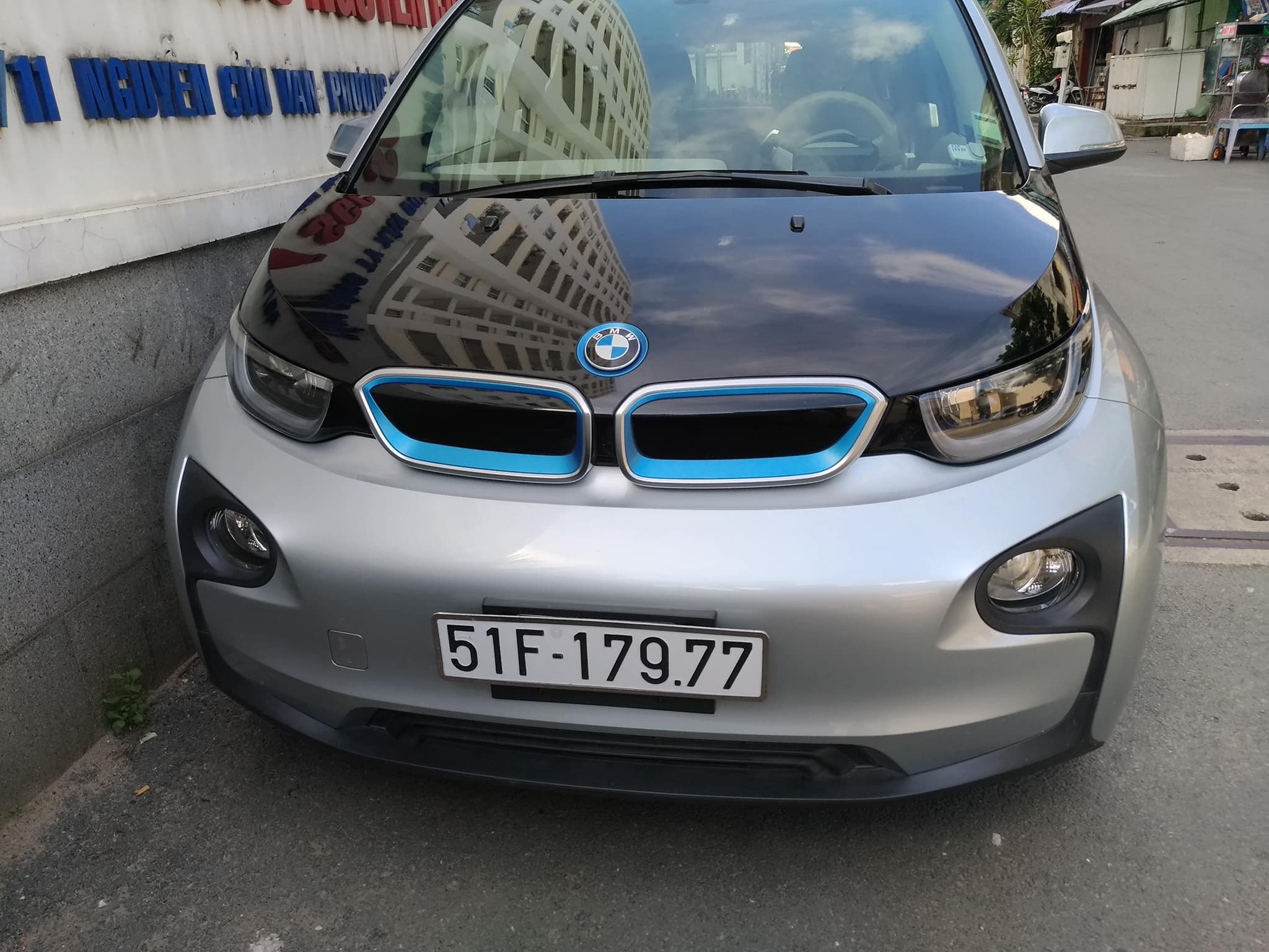 xe BMW i3 anh 2
