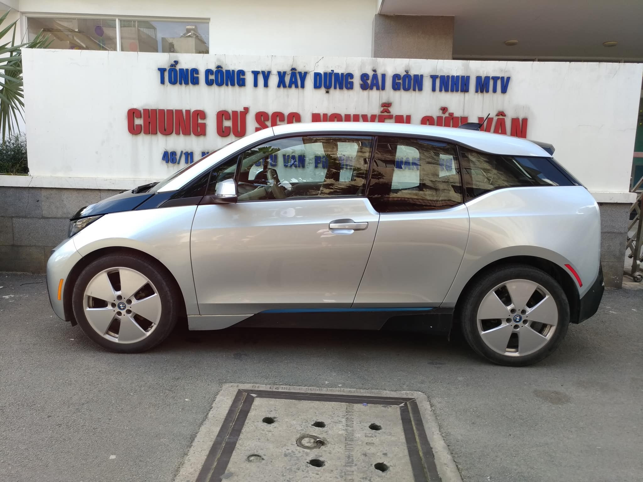 xe BMW i3 anh 5