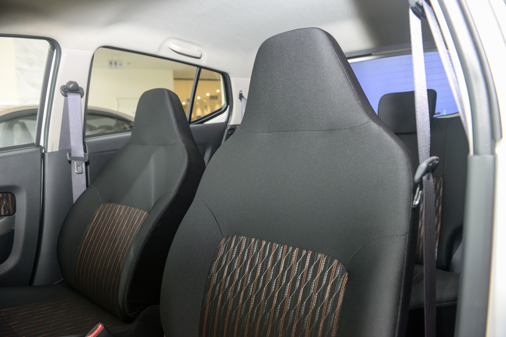 gia Toyota Wigo anh 13