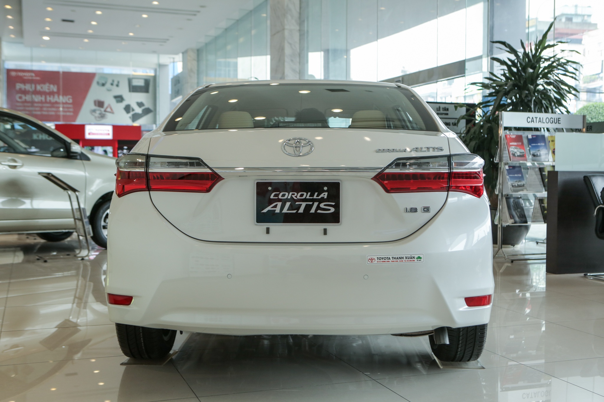 gia Toyota Altis 2018 anh 4