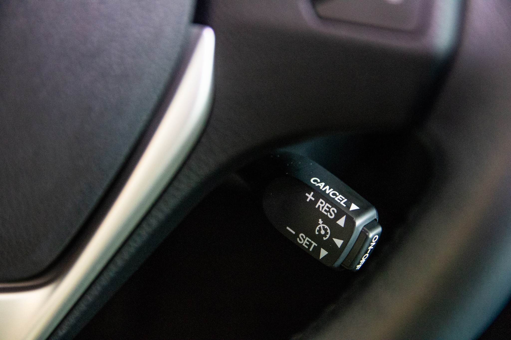 gia Toyota Altis 2018 anh 7