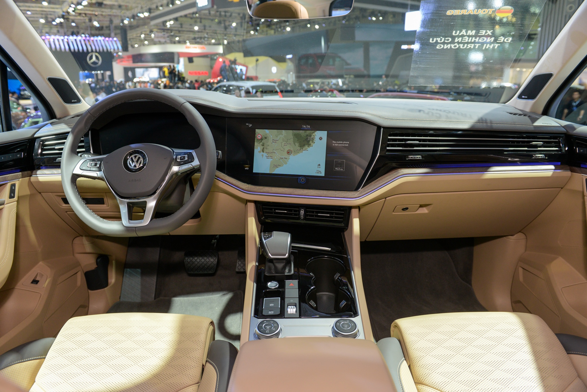 xe Volkswagen Touareg anh 10