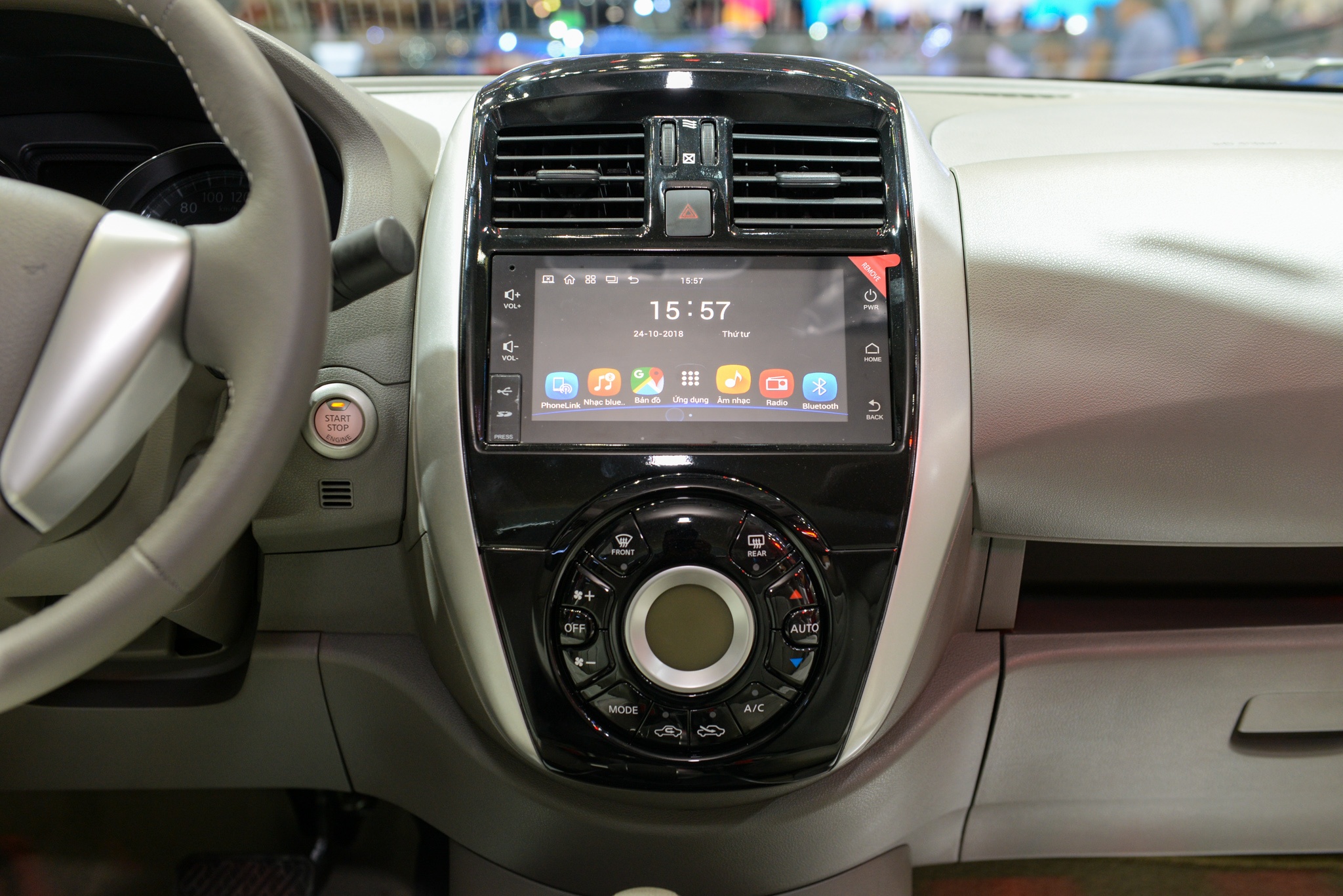 giá Nissan Sunny 2018 ảnh 8 gia Nissan Sunny 2018 anh 8