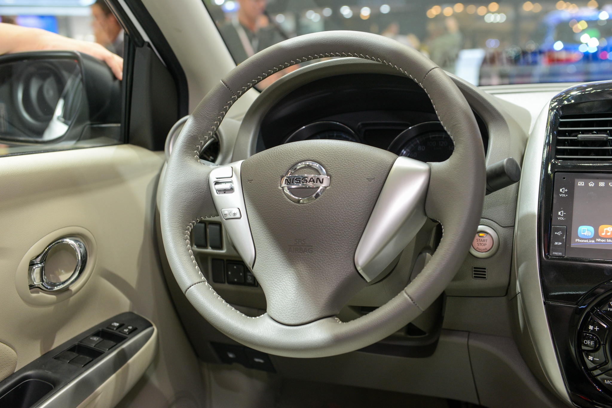 giá Nissan Sunny 2018 ảnh 9 gia Nissan Sunny 2018 anh 9