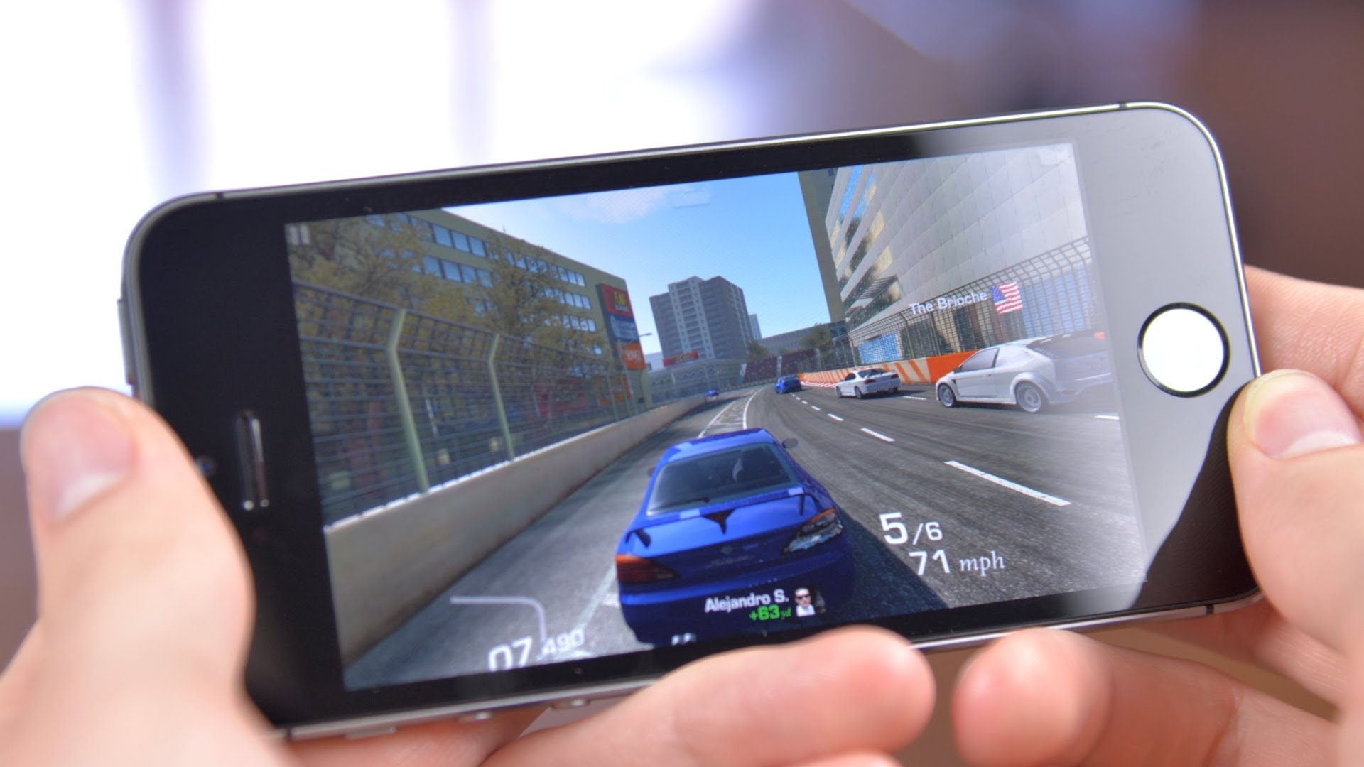 y nghia iPhone SE 2 voi tuong lai cua Apple anh 3