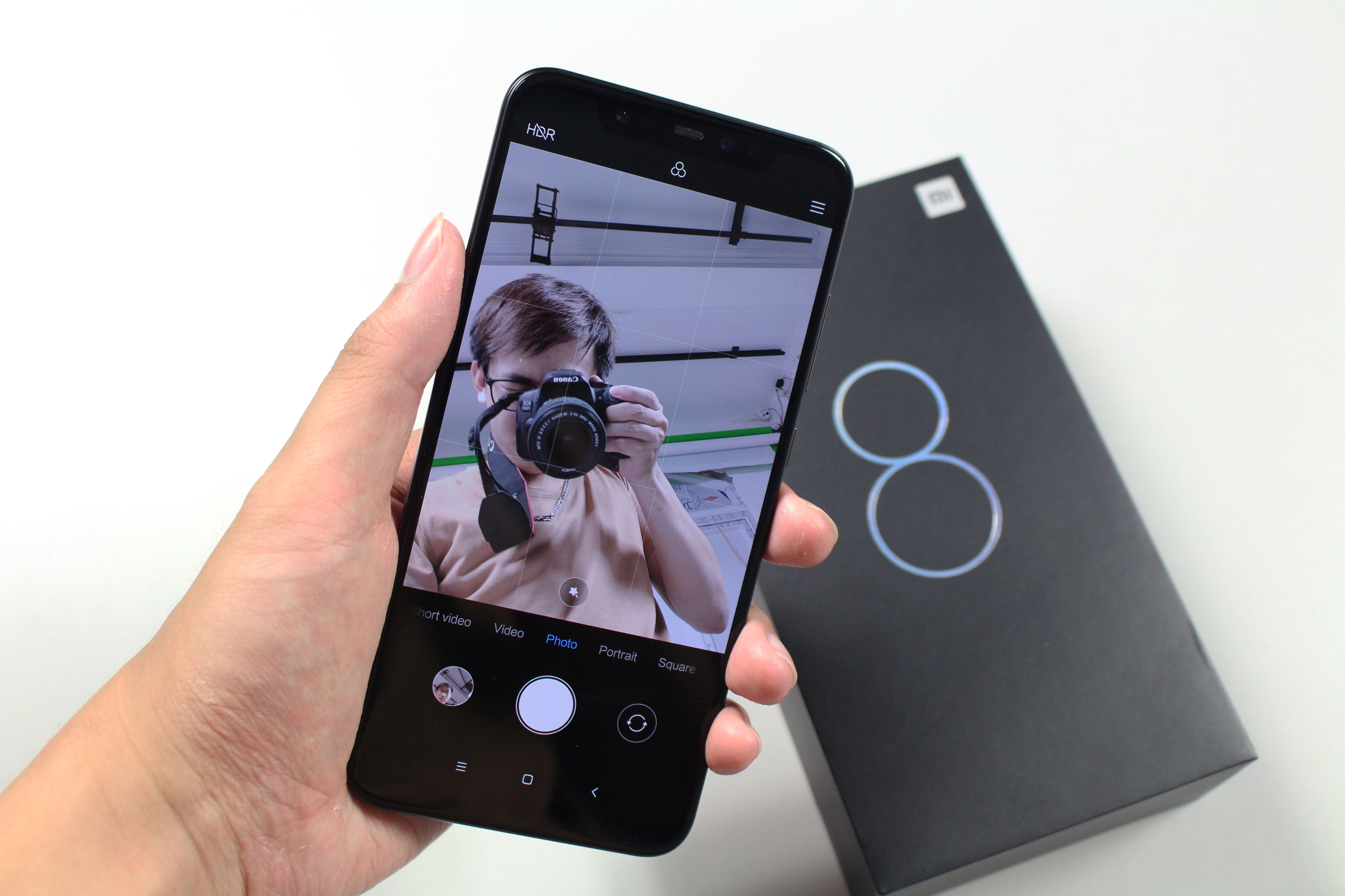 Trai nghiem Xiaomi Mi 8 tai Viet Nam anh 8