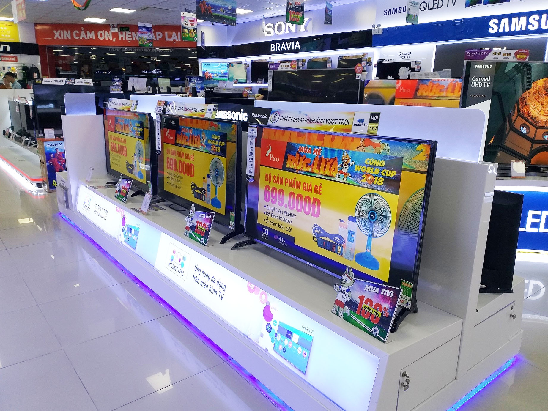 Sat World Cup, suc ban TV tang vot tai Viet Nam hinh anh