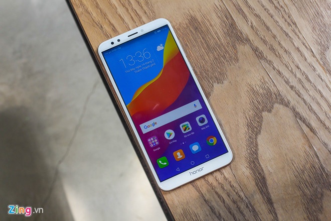 smartphone tam trung ve Viet Nam anh 1